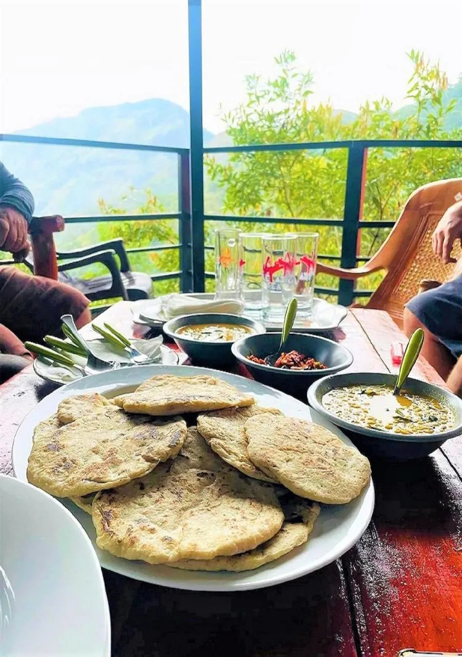 Ravana Falls Resort
