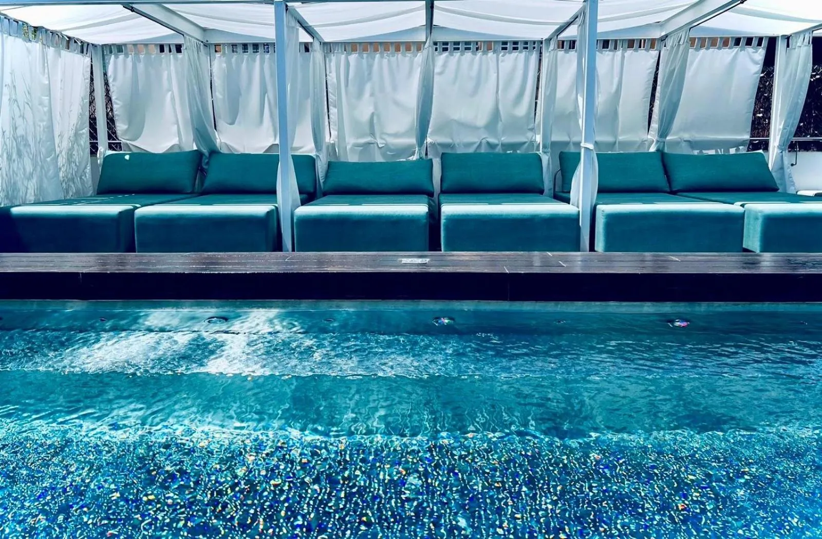 Pool view in Terreno Suites