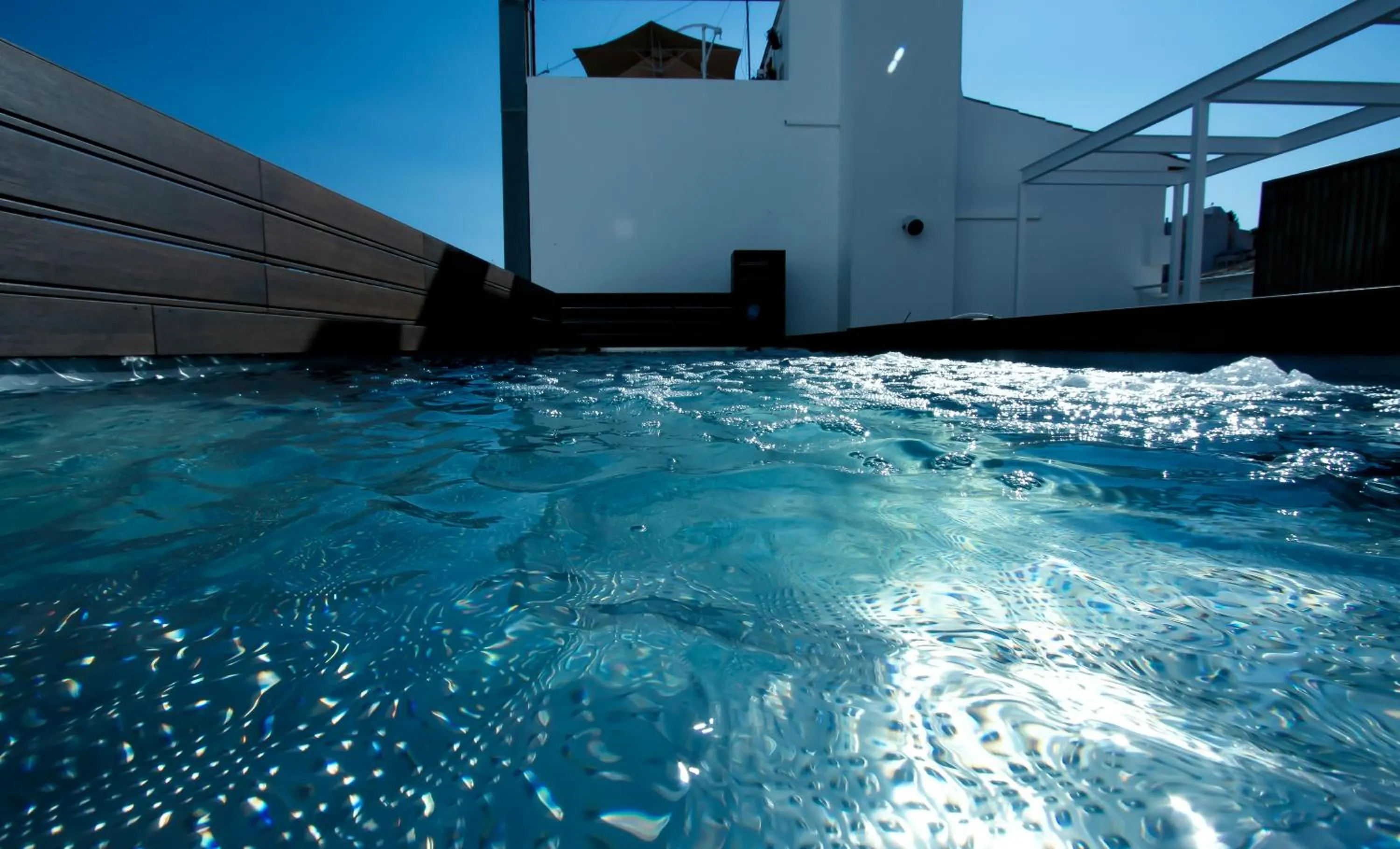 Swimming pool in Terreno Suites