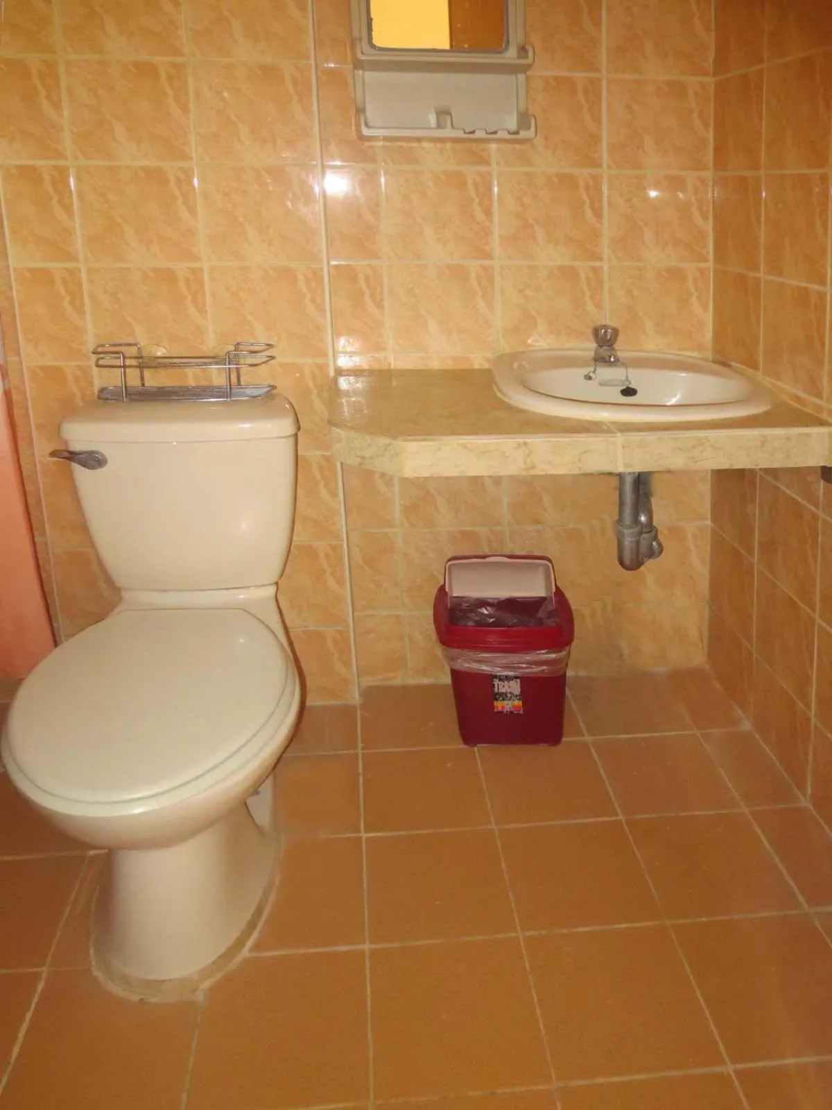 Toilet in Sulu Plaza