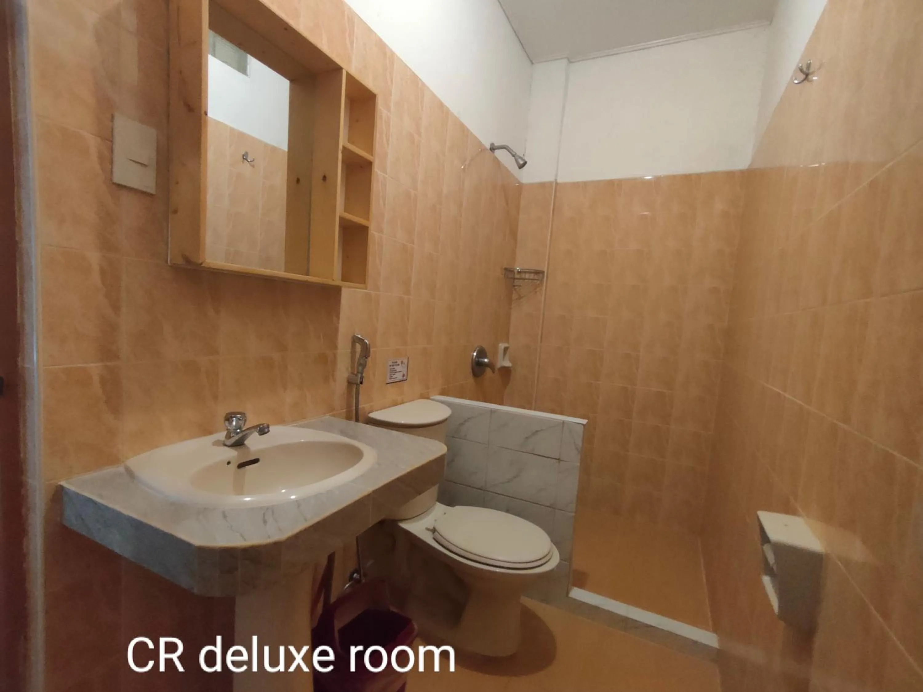 Shower in Sulu Plaza