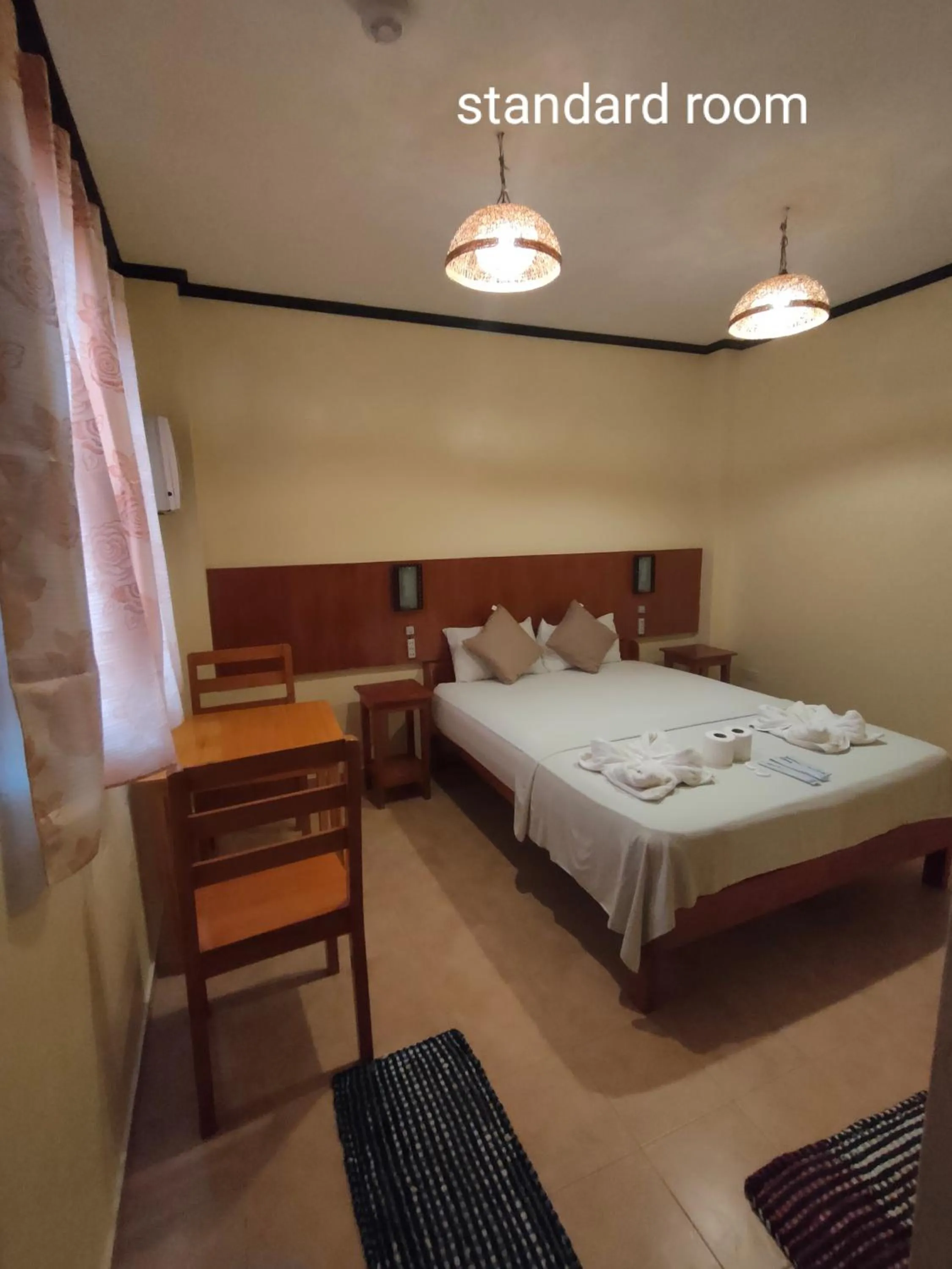 Bedroom, Bed in Sulu Plaza