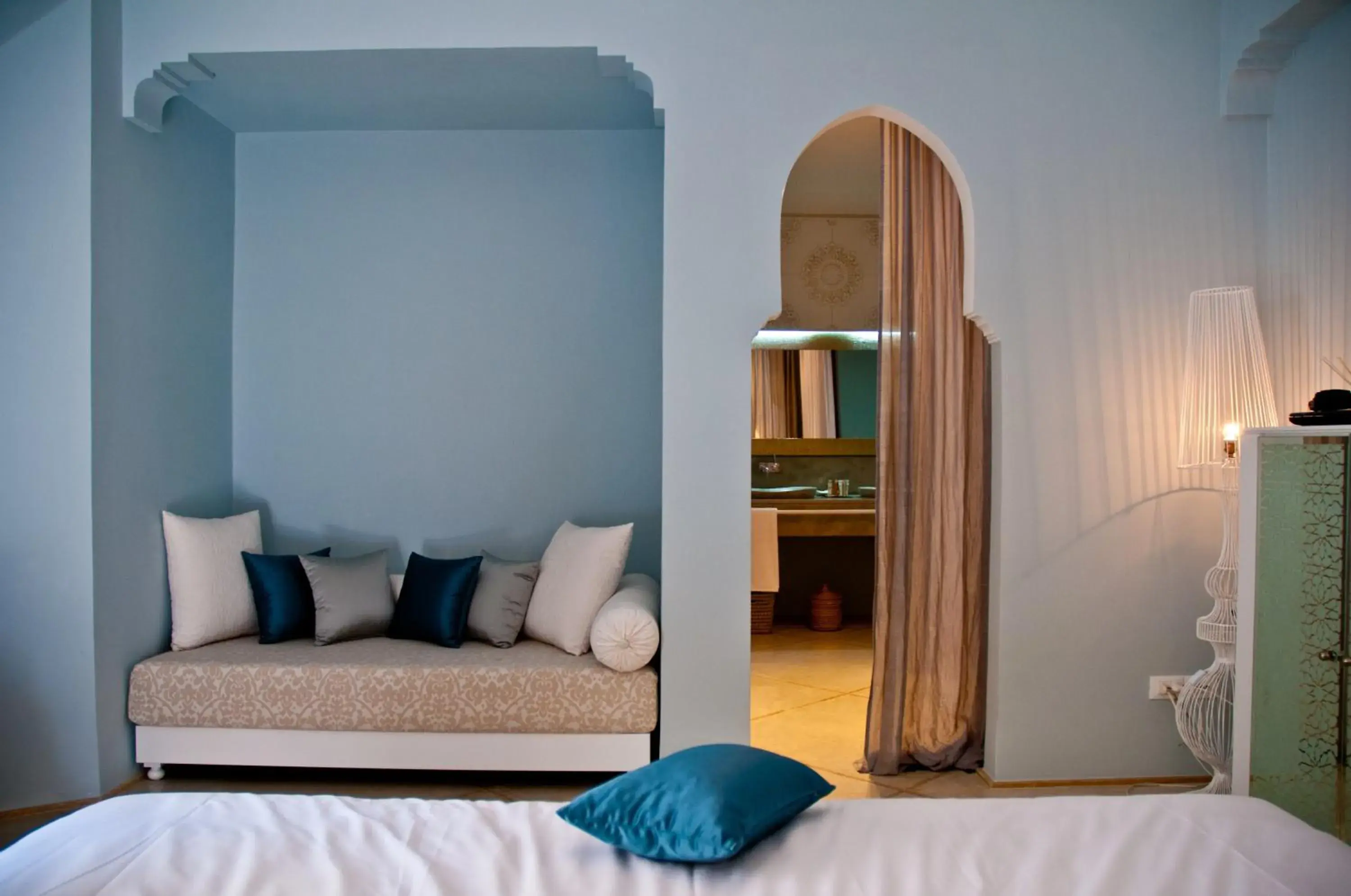 Photo of the whole room, Bed in Riad Nashira & Spa Photo of the whole room, Bed in Riad Nashira & Spa