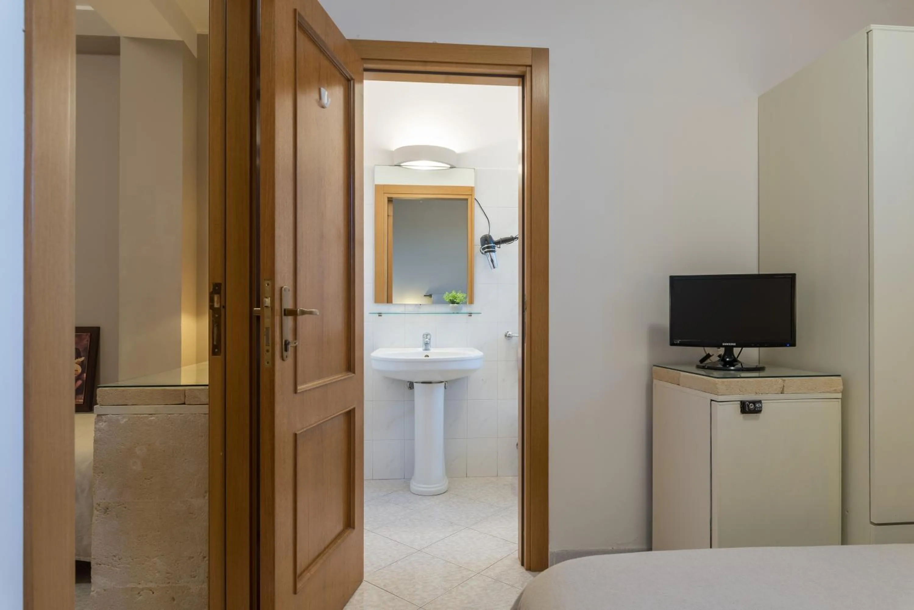 Bathroom in Piccolo Hotel Villa Rosa