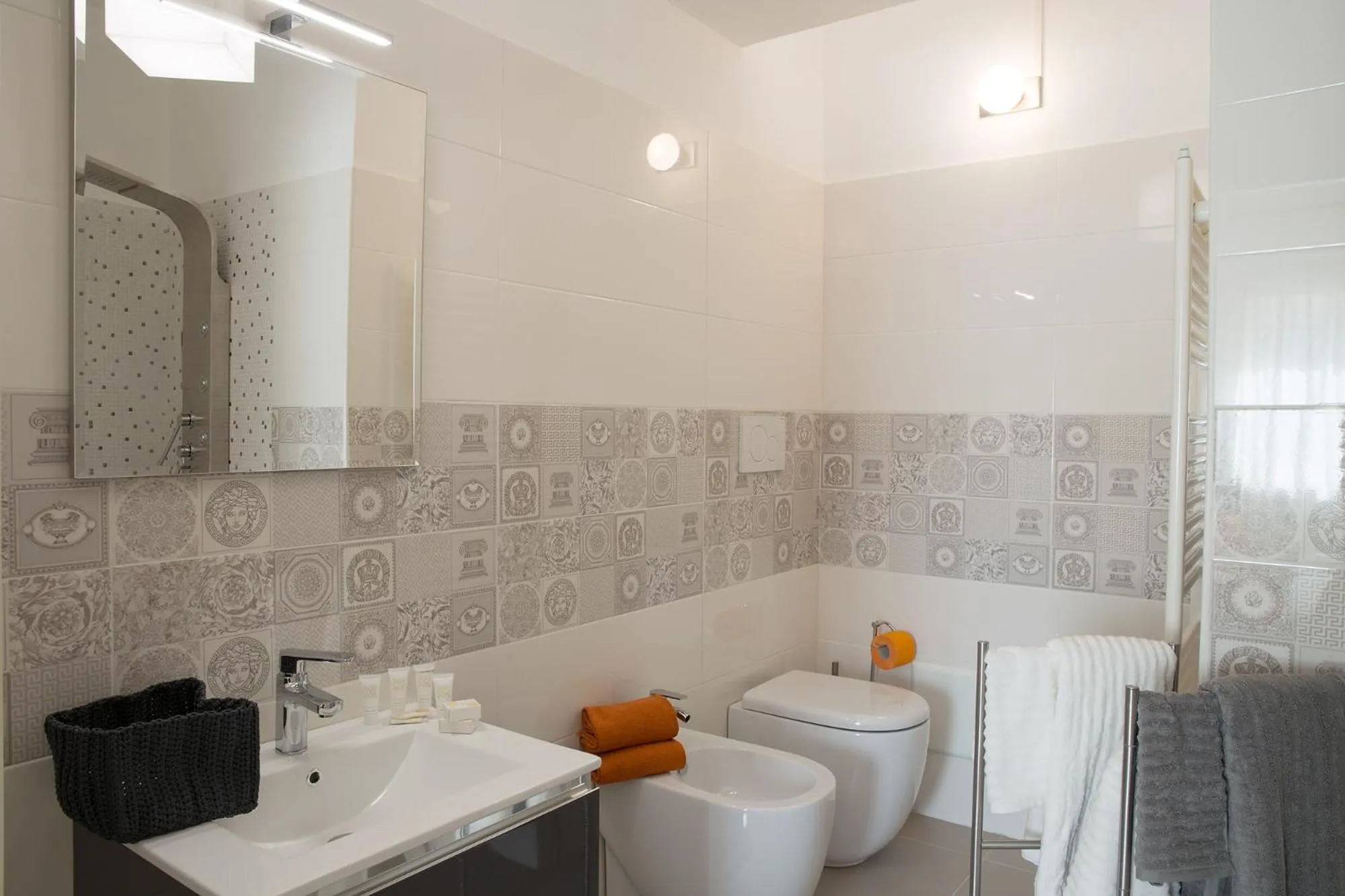 Bathroom in B&B Trulli e Mare