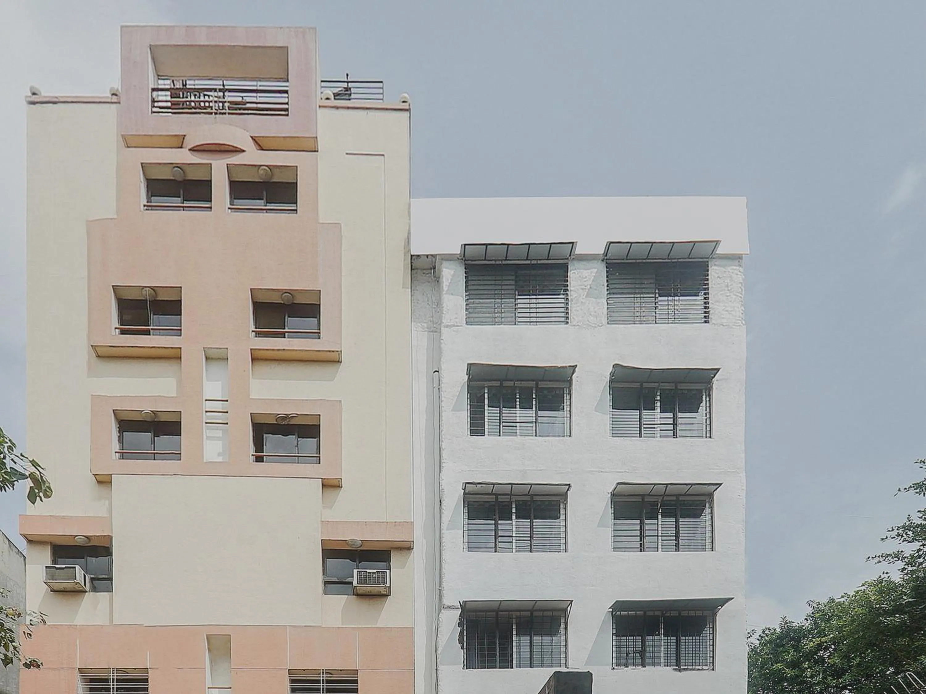 Facade/entrance in Super Hotel O River View Near Shaniwar Wada