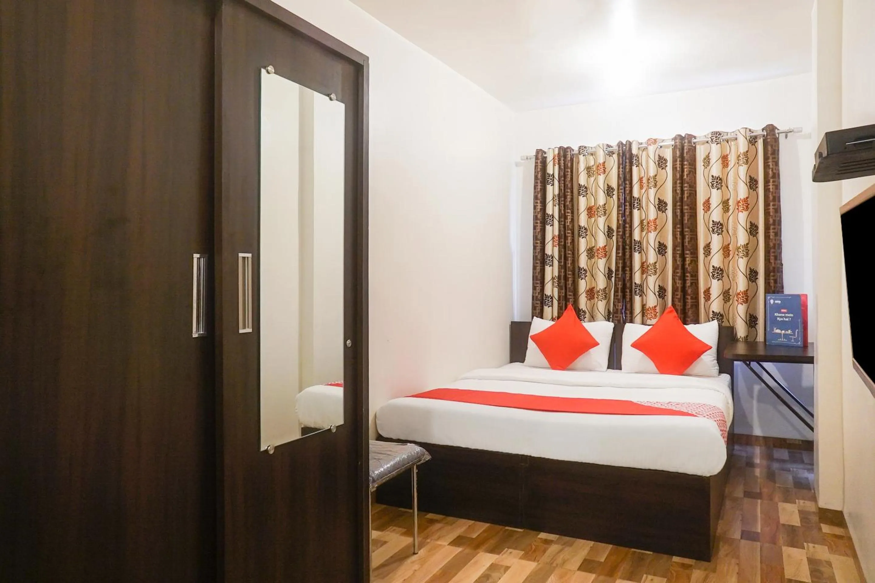 Bedroom, Bed in Super Hotel O River View Near Shaniwar Wada