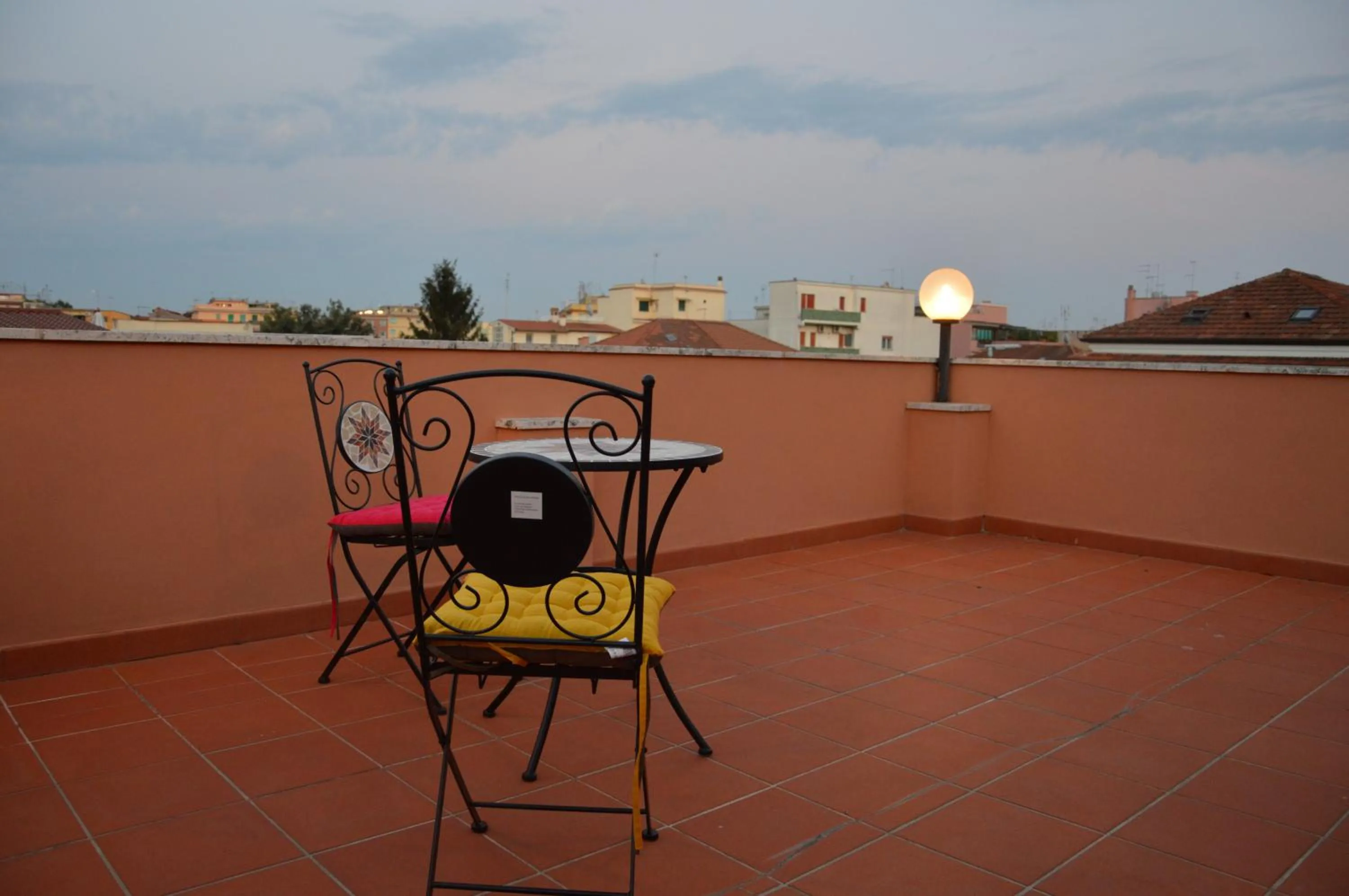 Balcony/Terrace in L'Oasi al Pigneto - Guest house