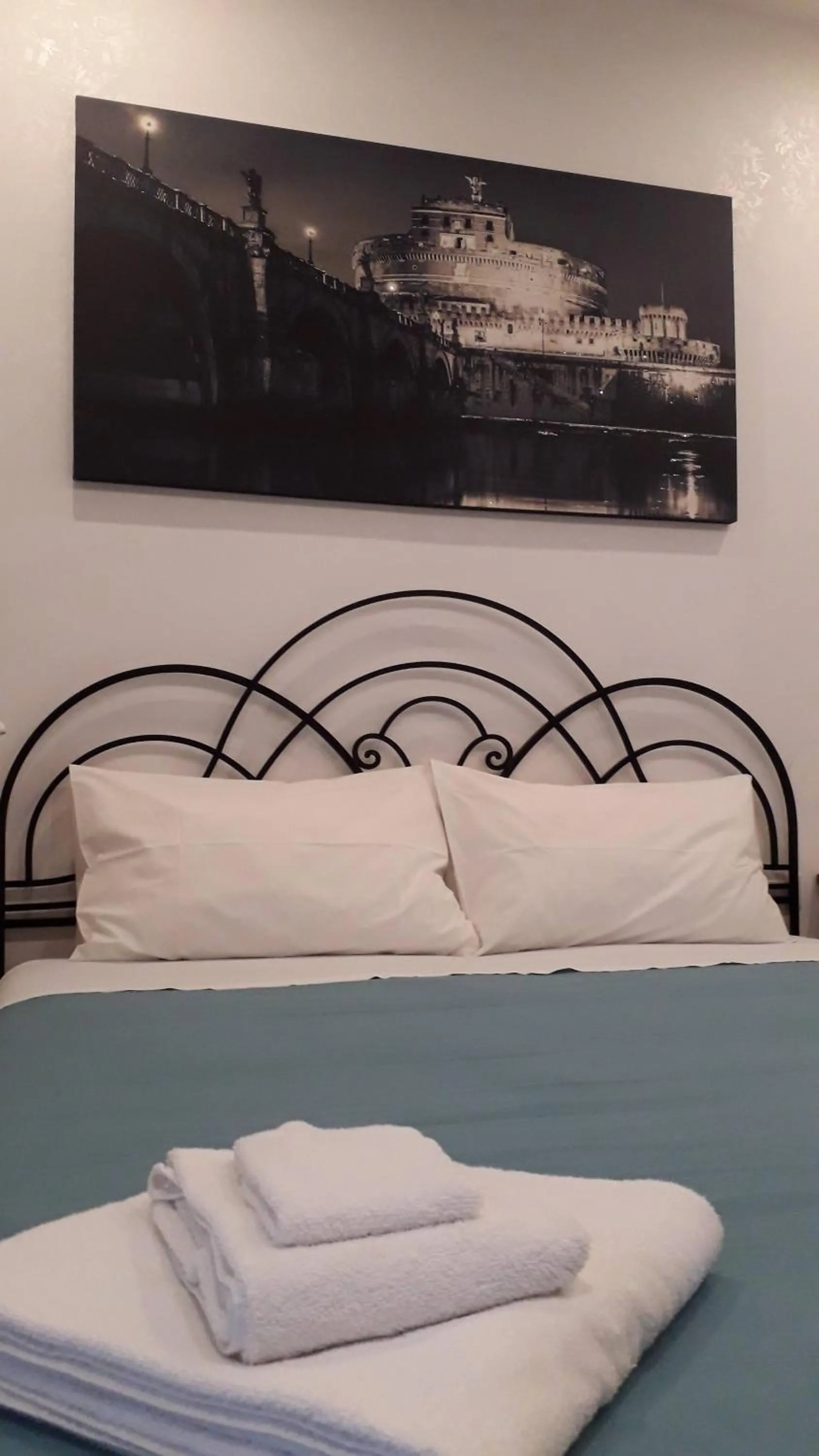 Bed in L'Oasi al Pigneto - Guest house