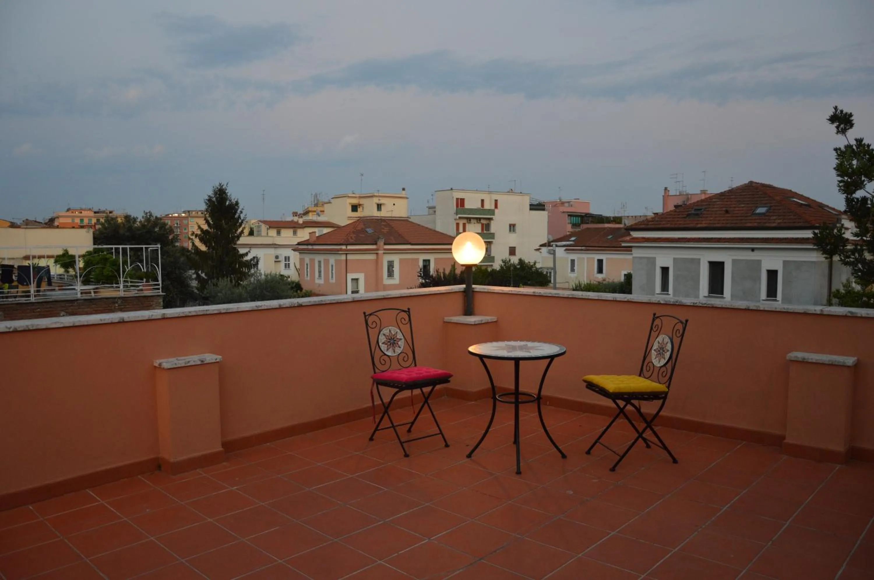 Balcony/Terrace in L'Oasi al Pigneto - Guest house