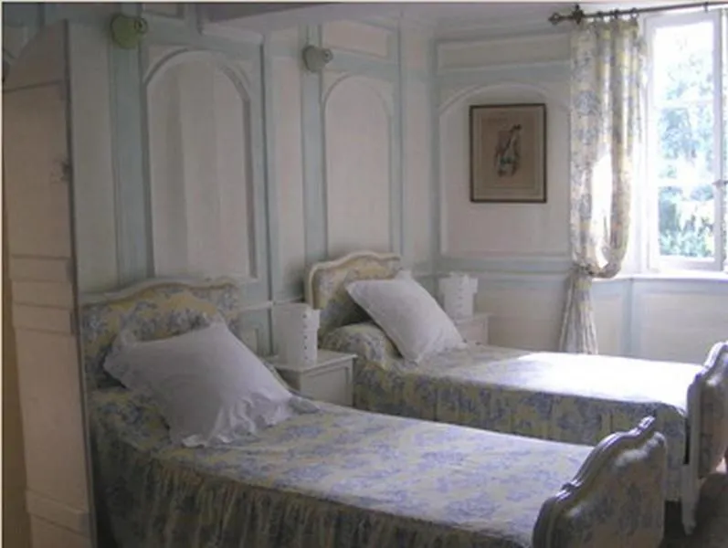 Twin Room with Garden View in Le Clos du Prince