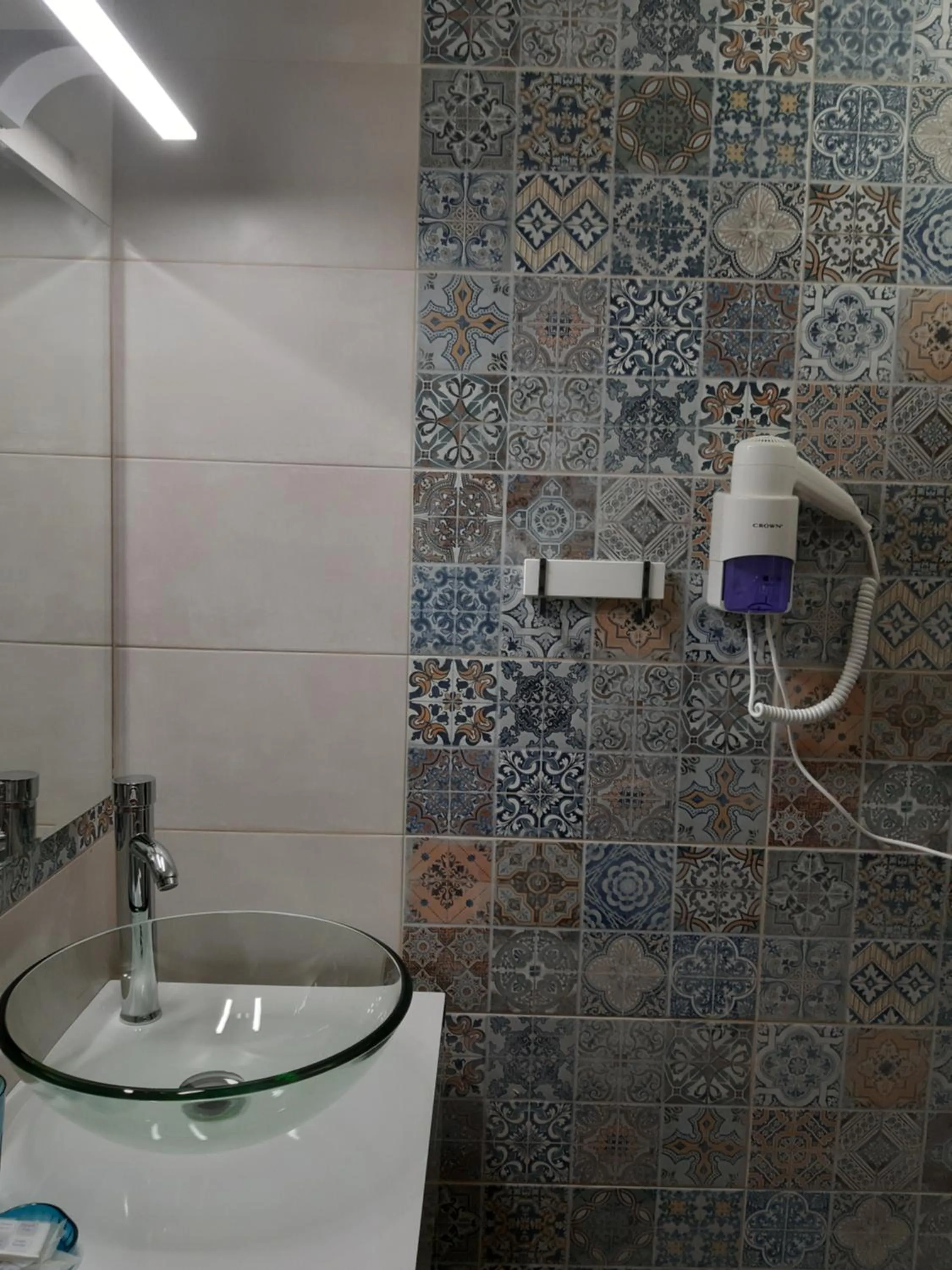 Bathroom in Hotel Lozite