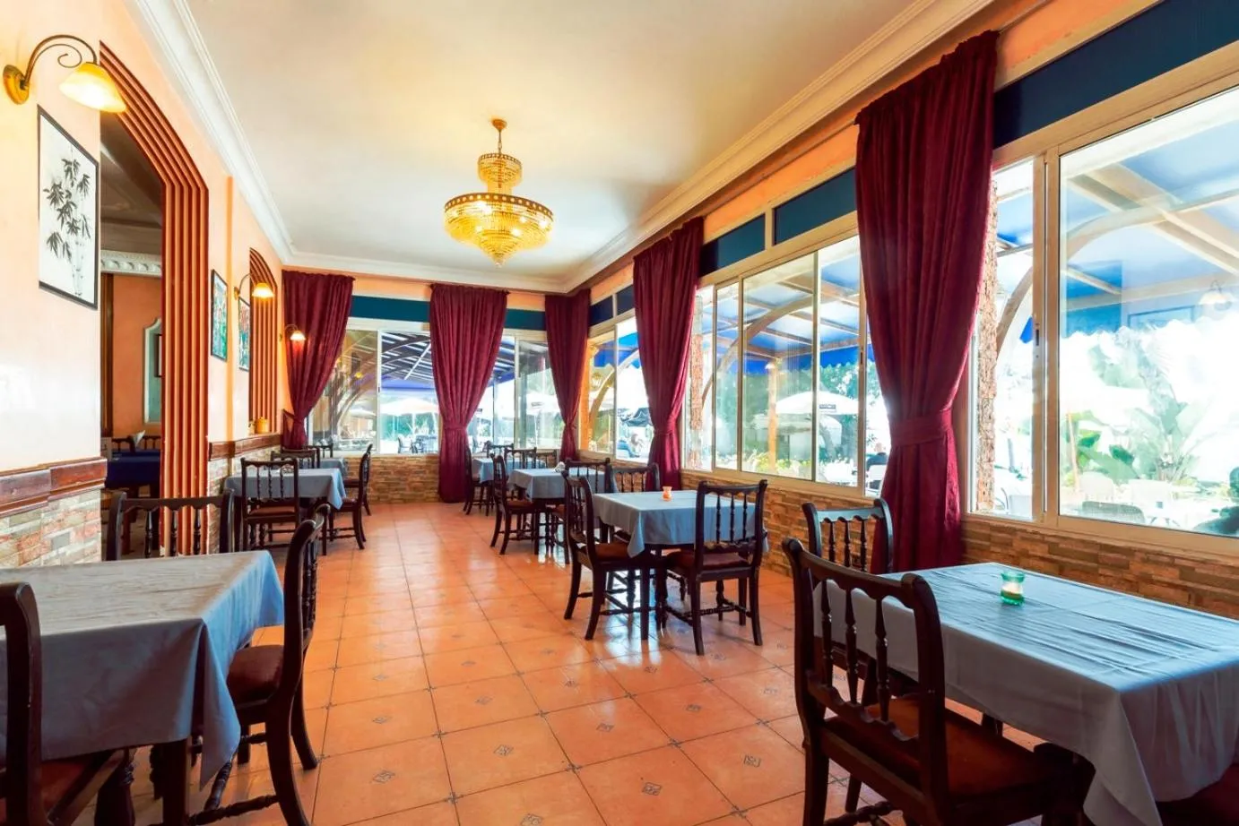 Restaurant/places to eat in Hotel Bellerive