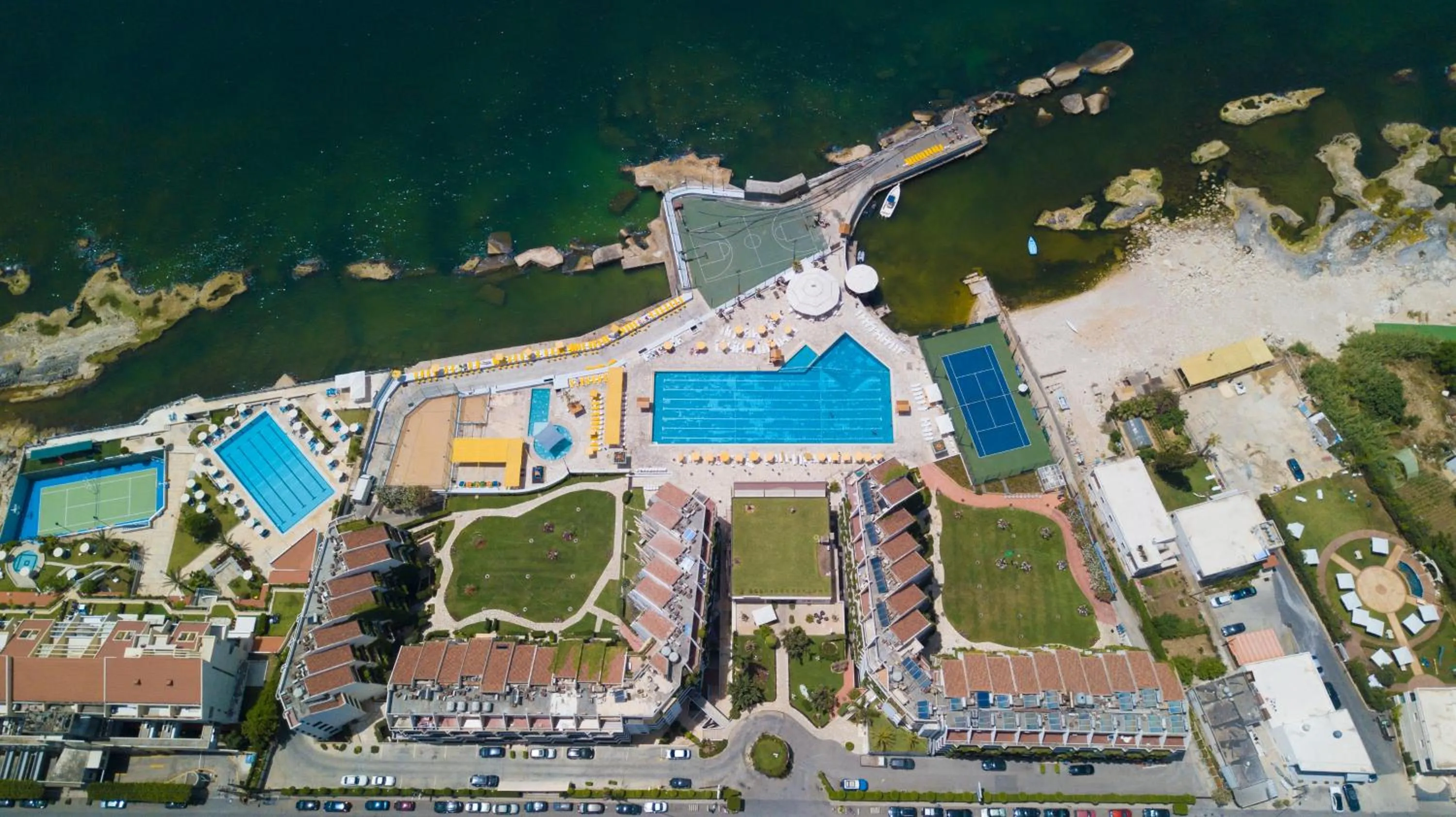 Day in Cimer SafraMarine Beach Resort