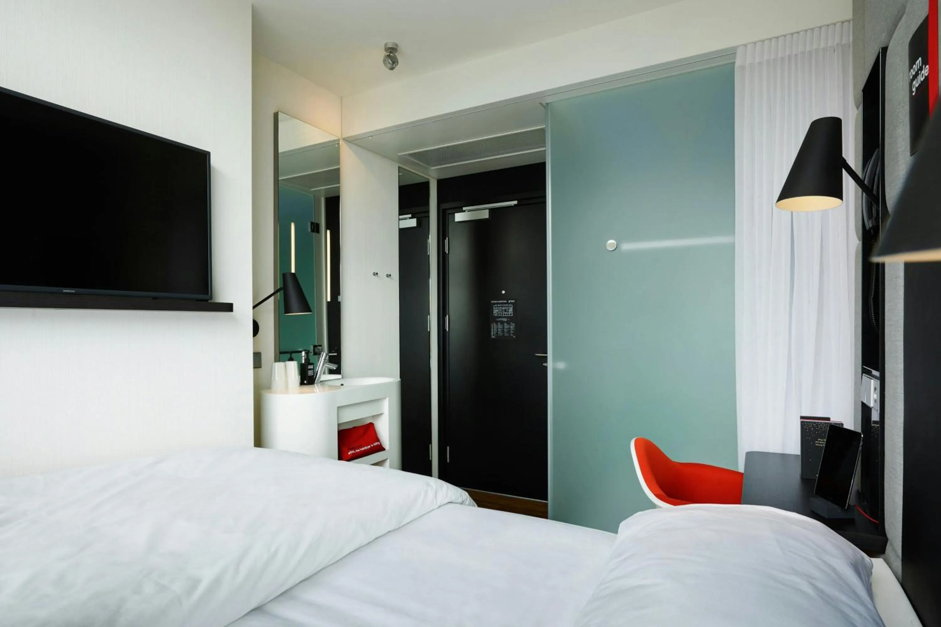 Bedroom, Bed in citizenM Amstel Amsterdam