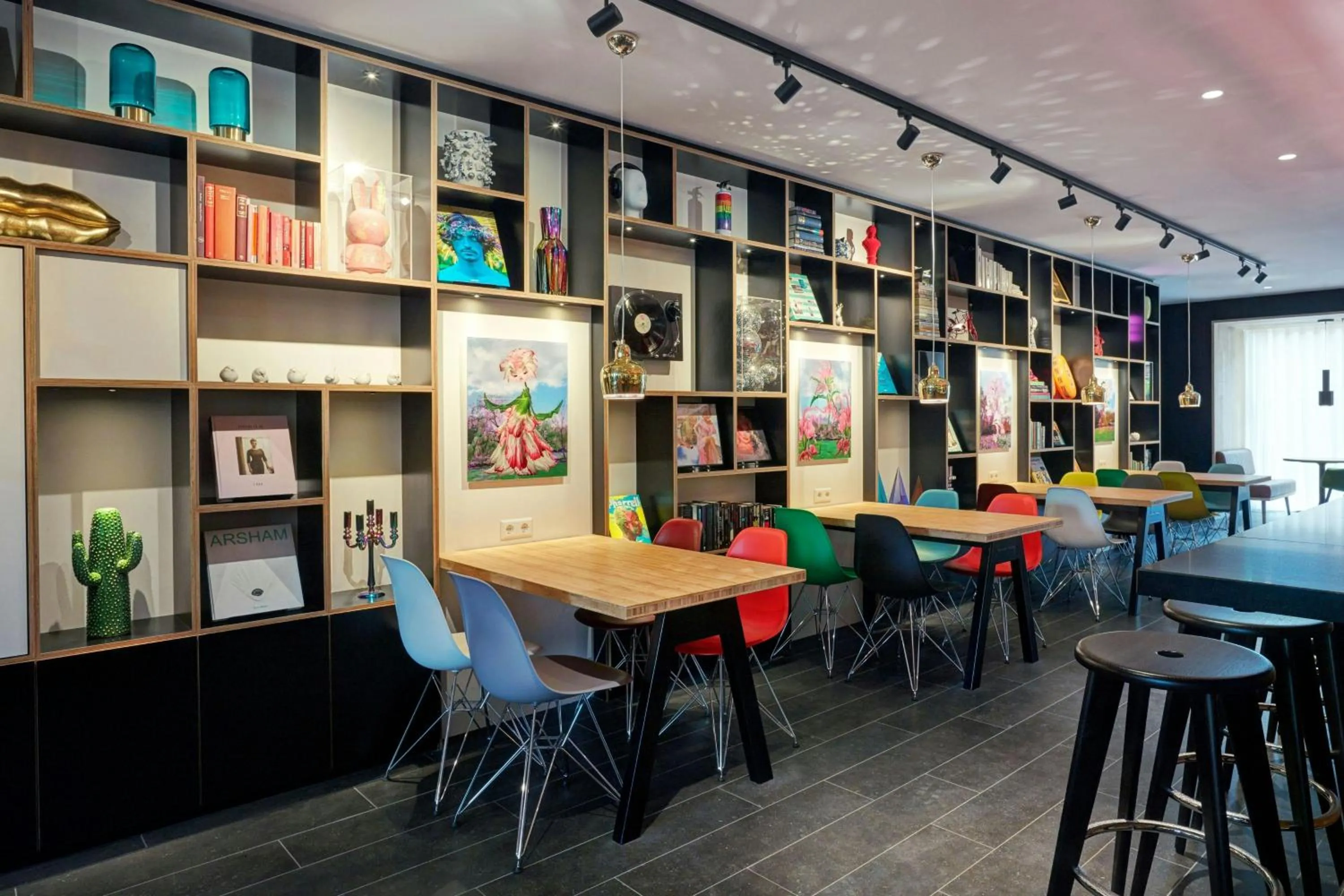 Restaurant/places to eat in citizenM Amstel Amsterdam