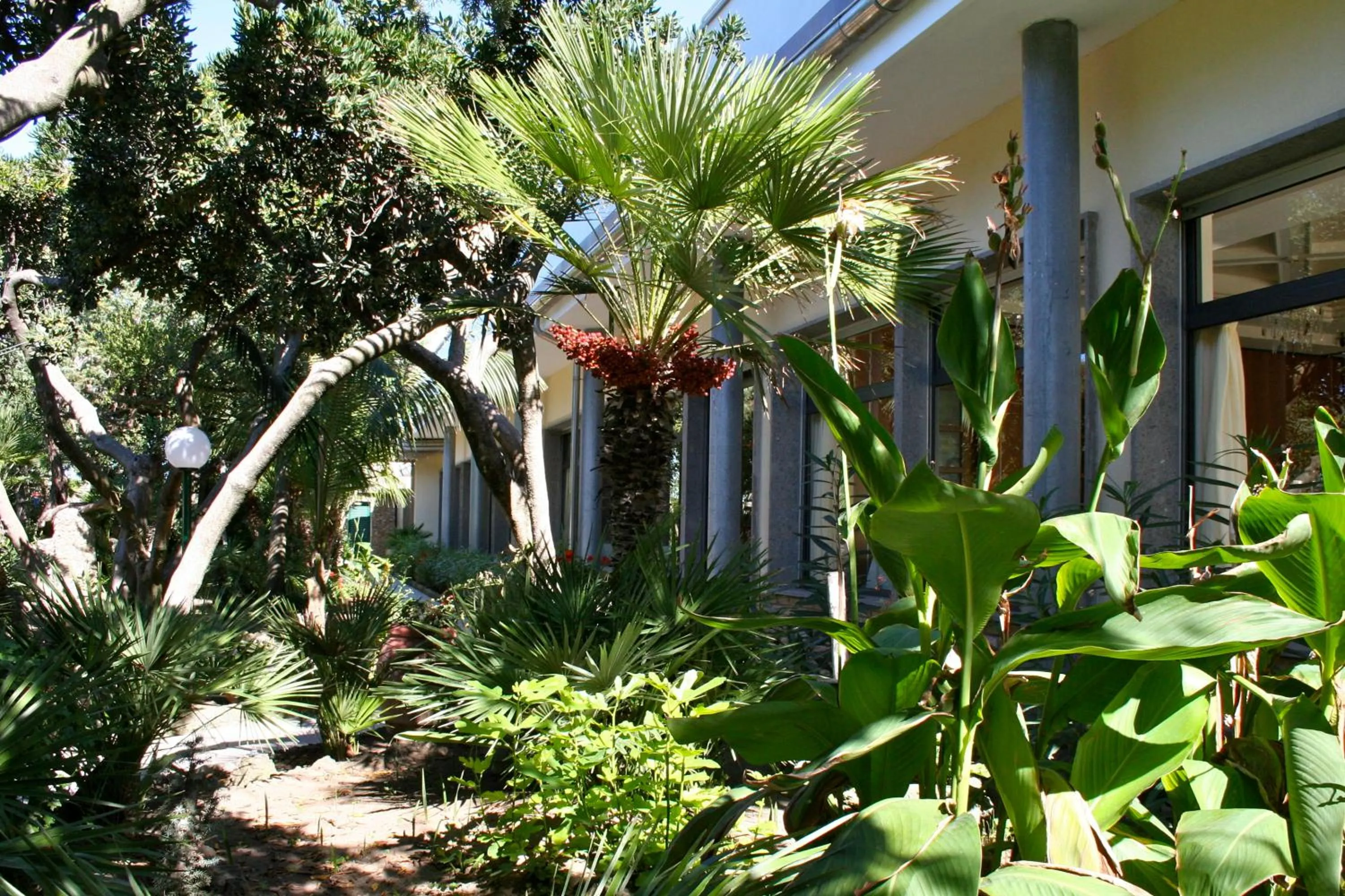 Facade/entrance in Hotel I Ginepri