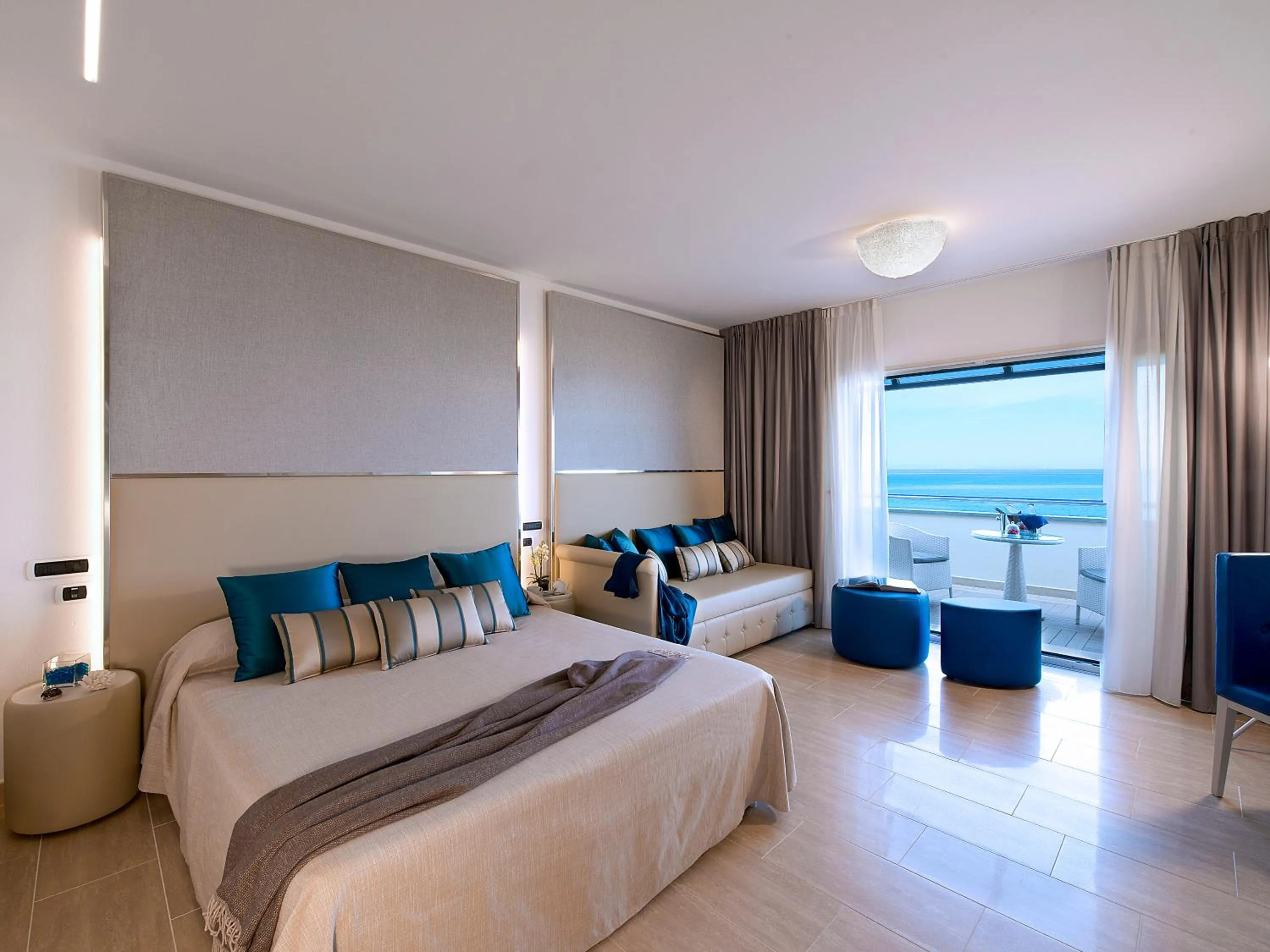 Bedroom, Bed in Hotel I Ginepri