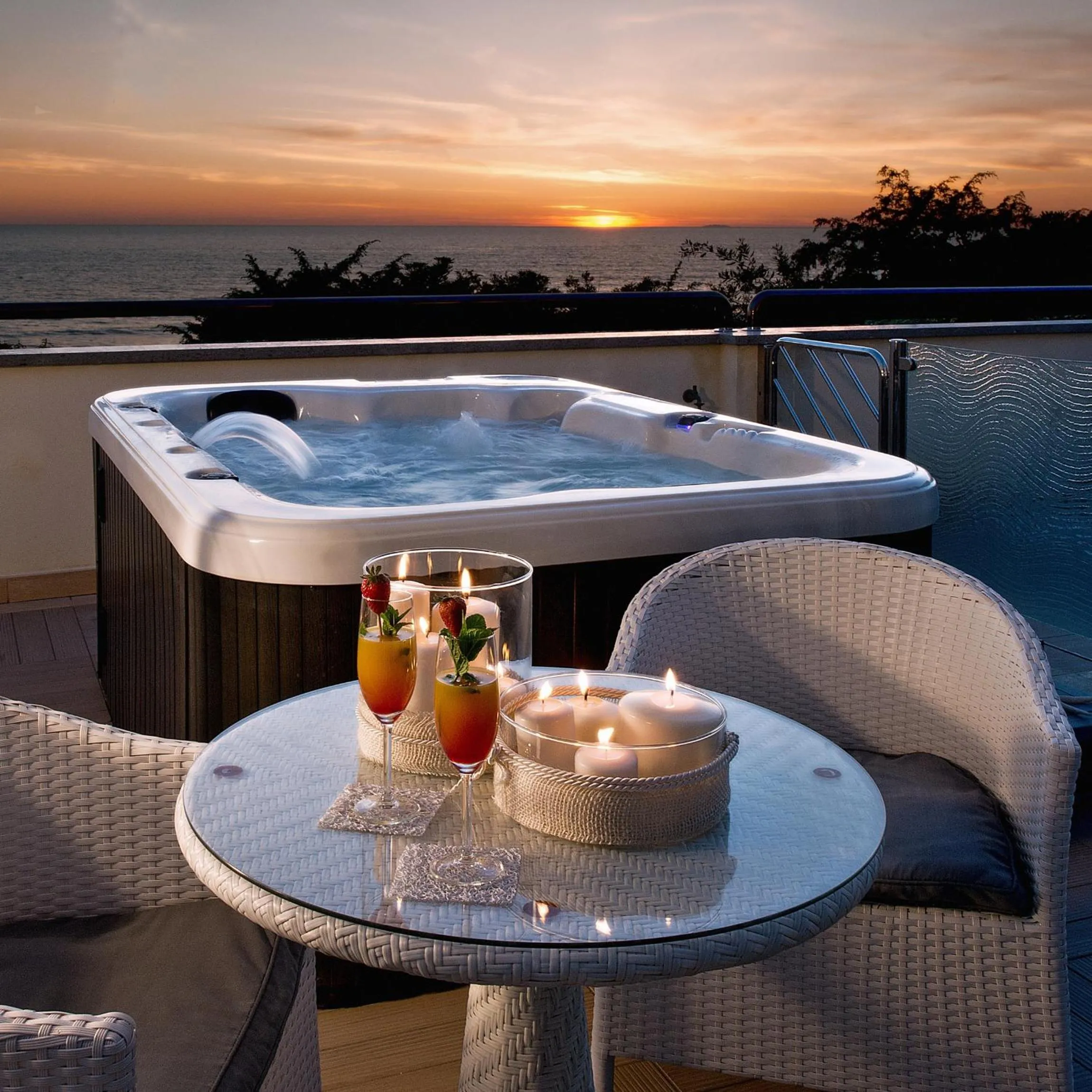 Sunset in Hotel I Ginepri