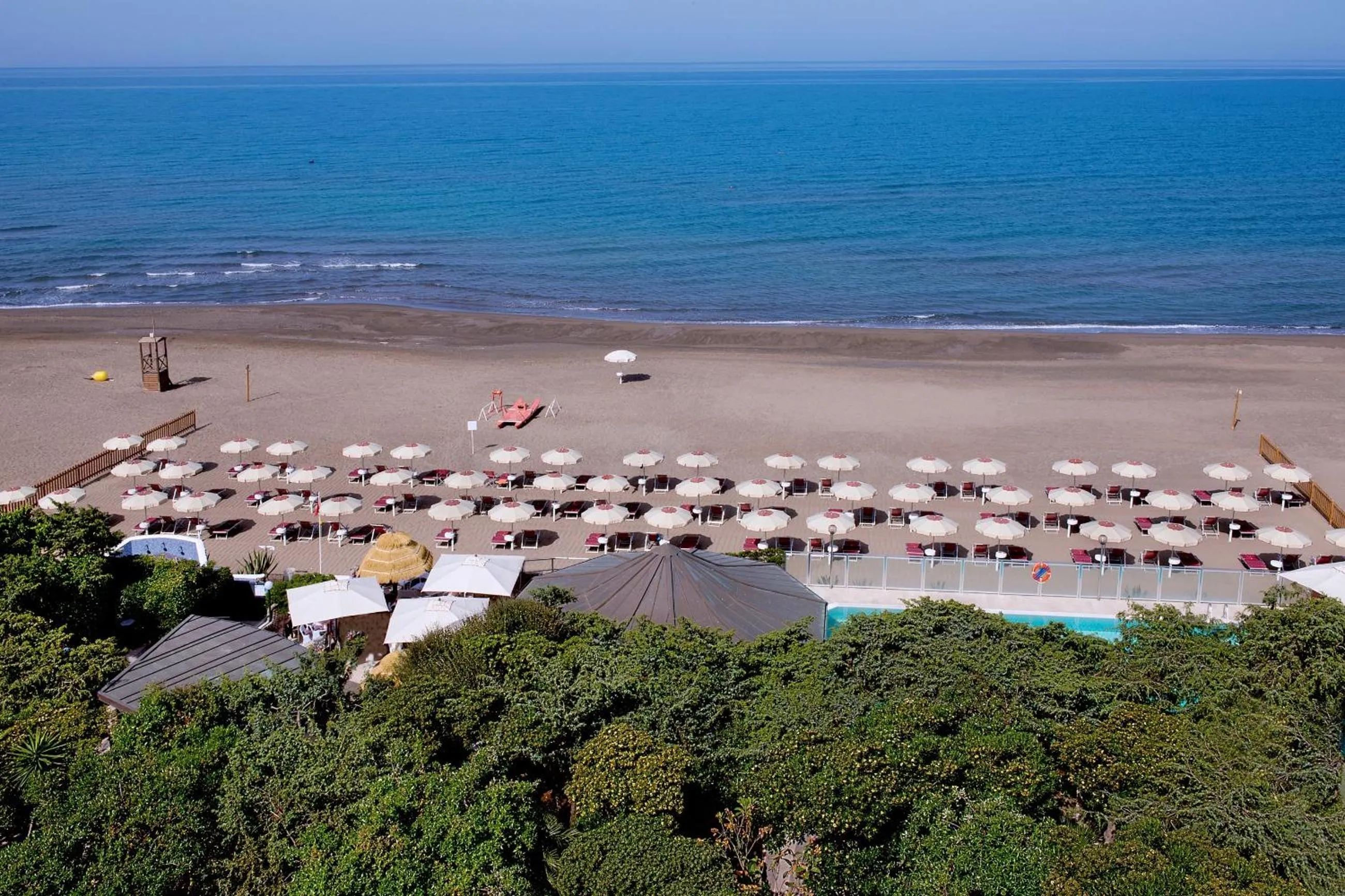 Garden view in Hotel I Ginepri