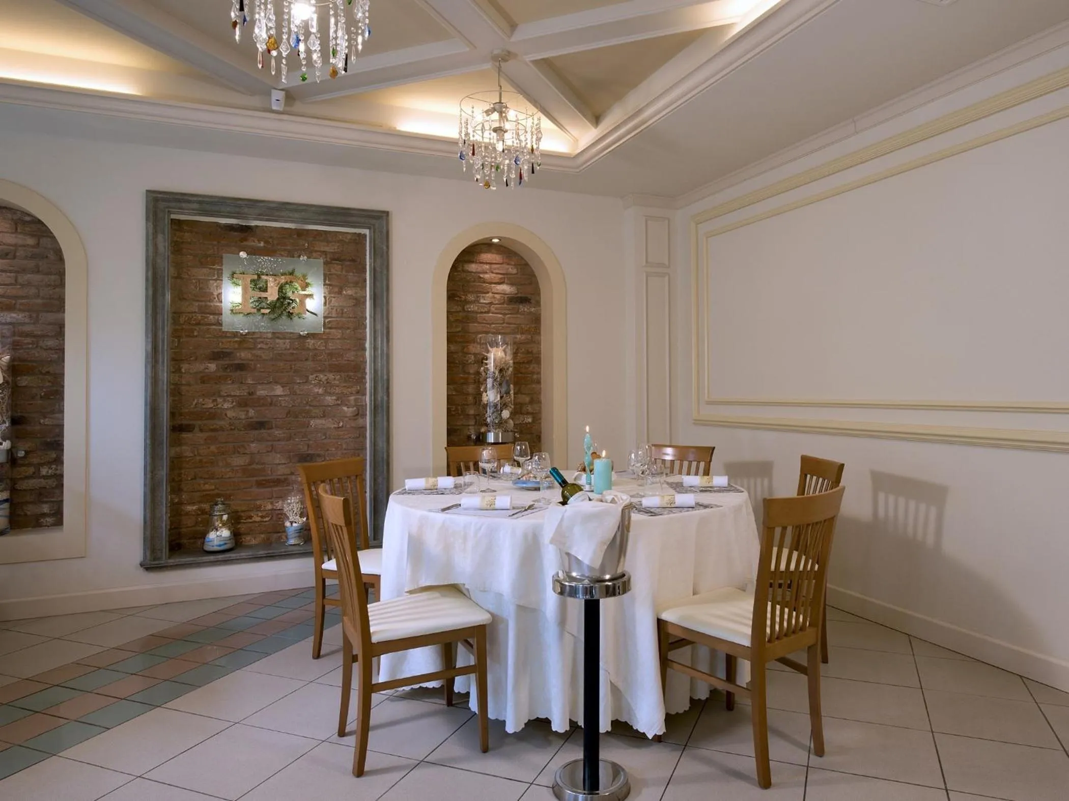 Restaurant/places to eat in Hotel I Ginepri
