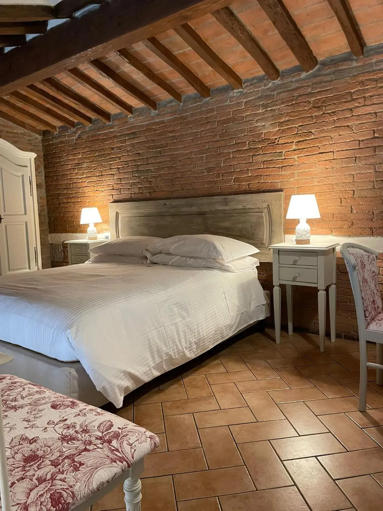 Superior Apartment in Podere Gli Olmi Superior Apartment in Podere Gli Olmi