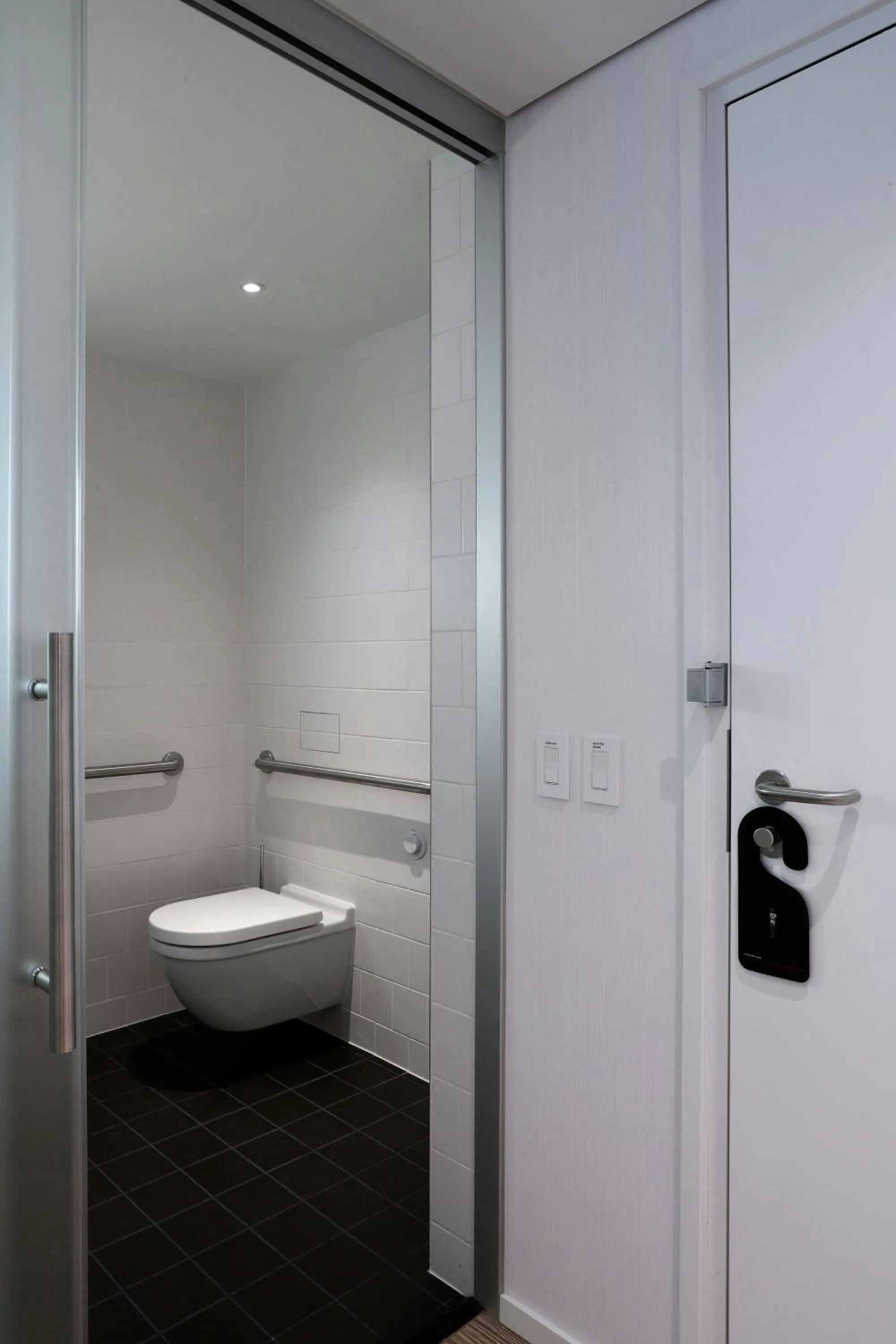 Bedroom in citizenM Seattle South Lake