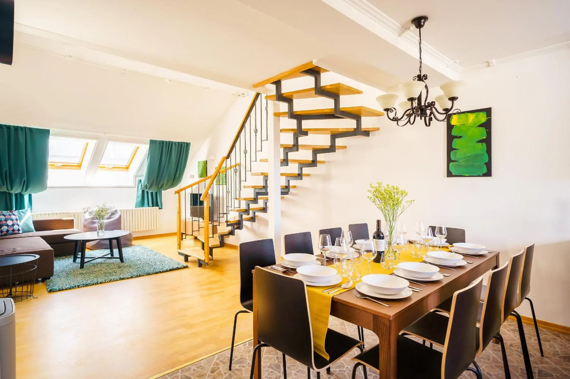 HOME ALONE 5BR+3BATH Penthouse in center of Prague HOME ALONE 5BR+3BATH Penthouse in center of Prague