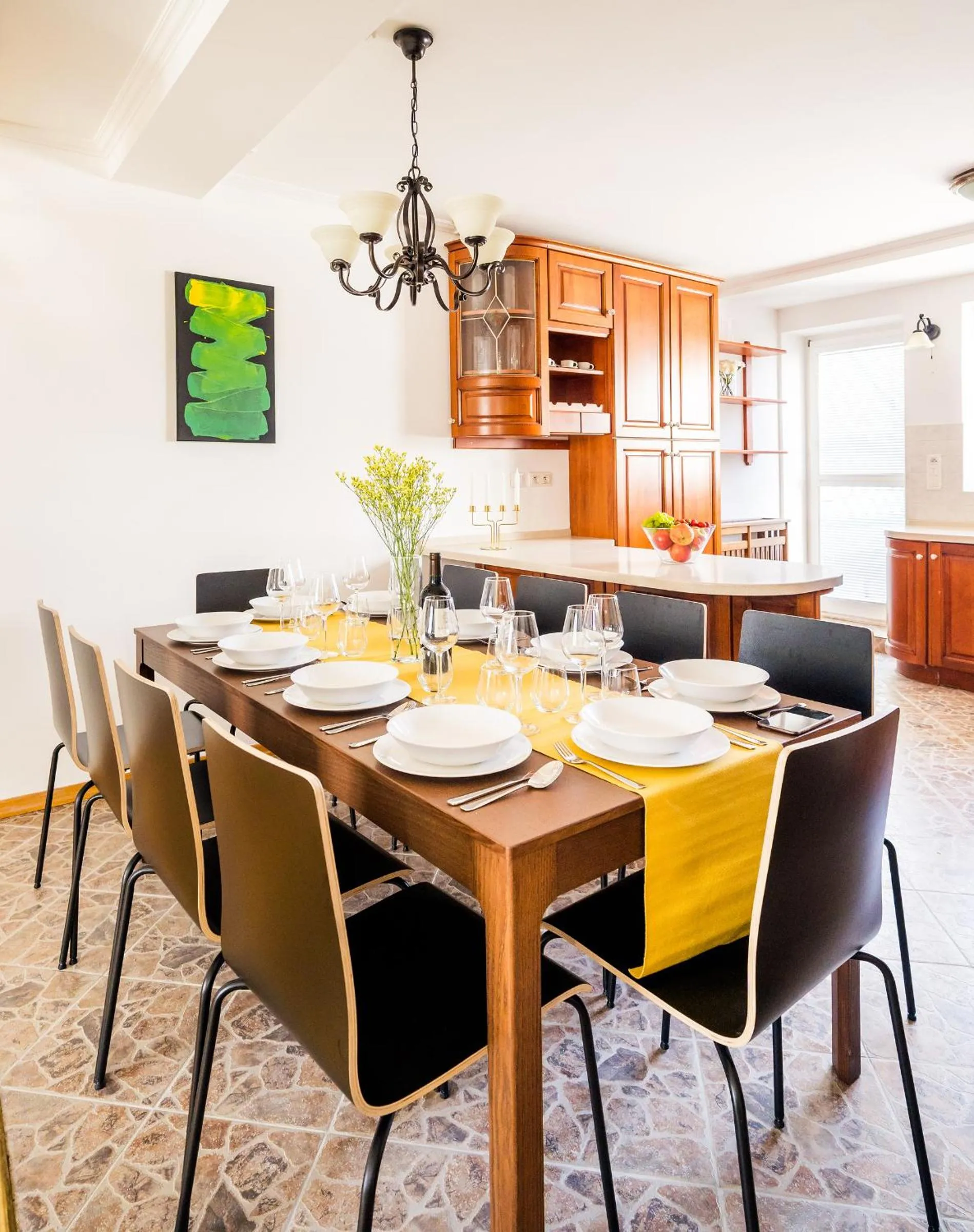 HOME ALONE 5BR+3BATH Penthouse in center of Prague