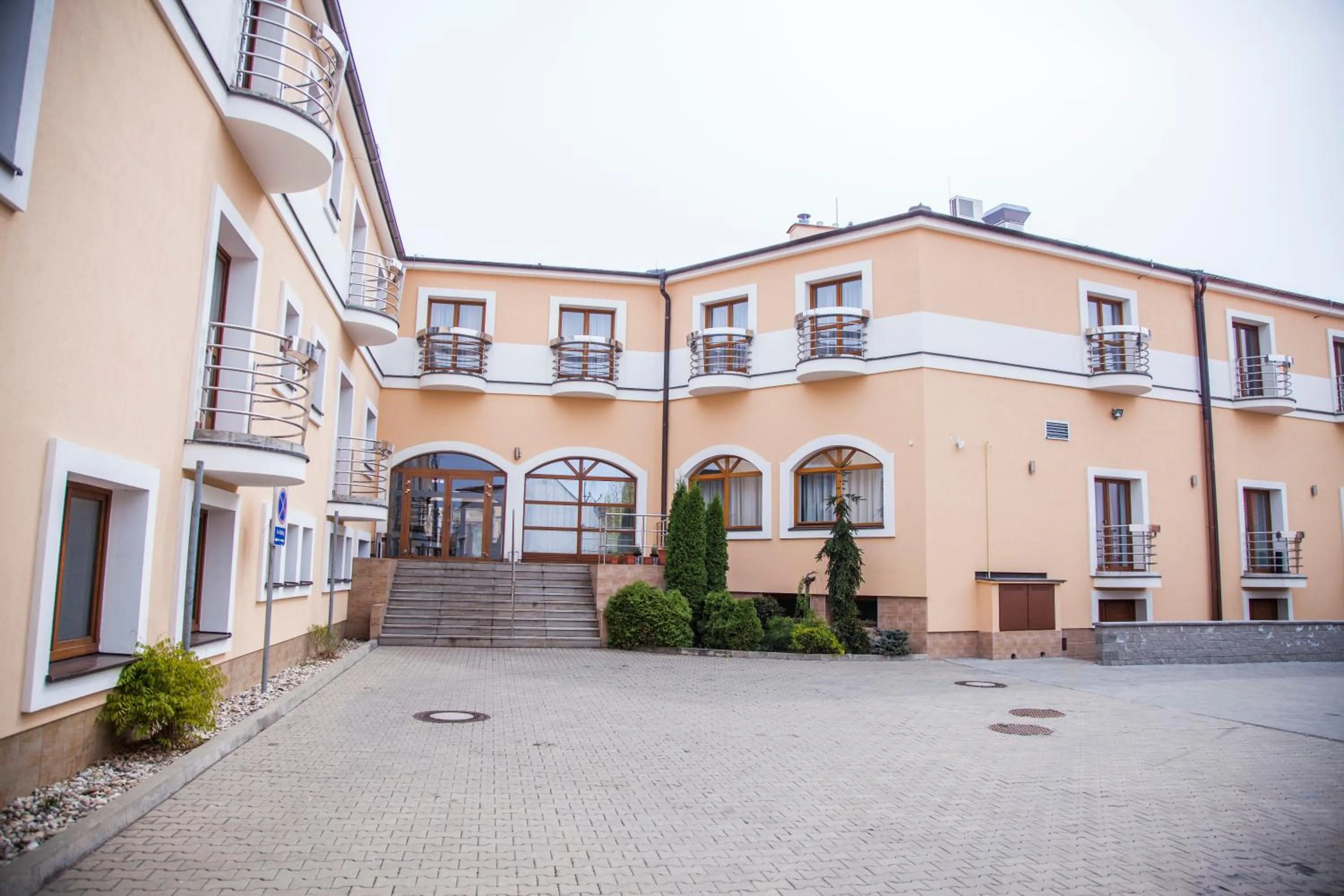 Property building in Hotel Eminent