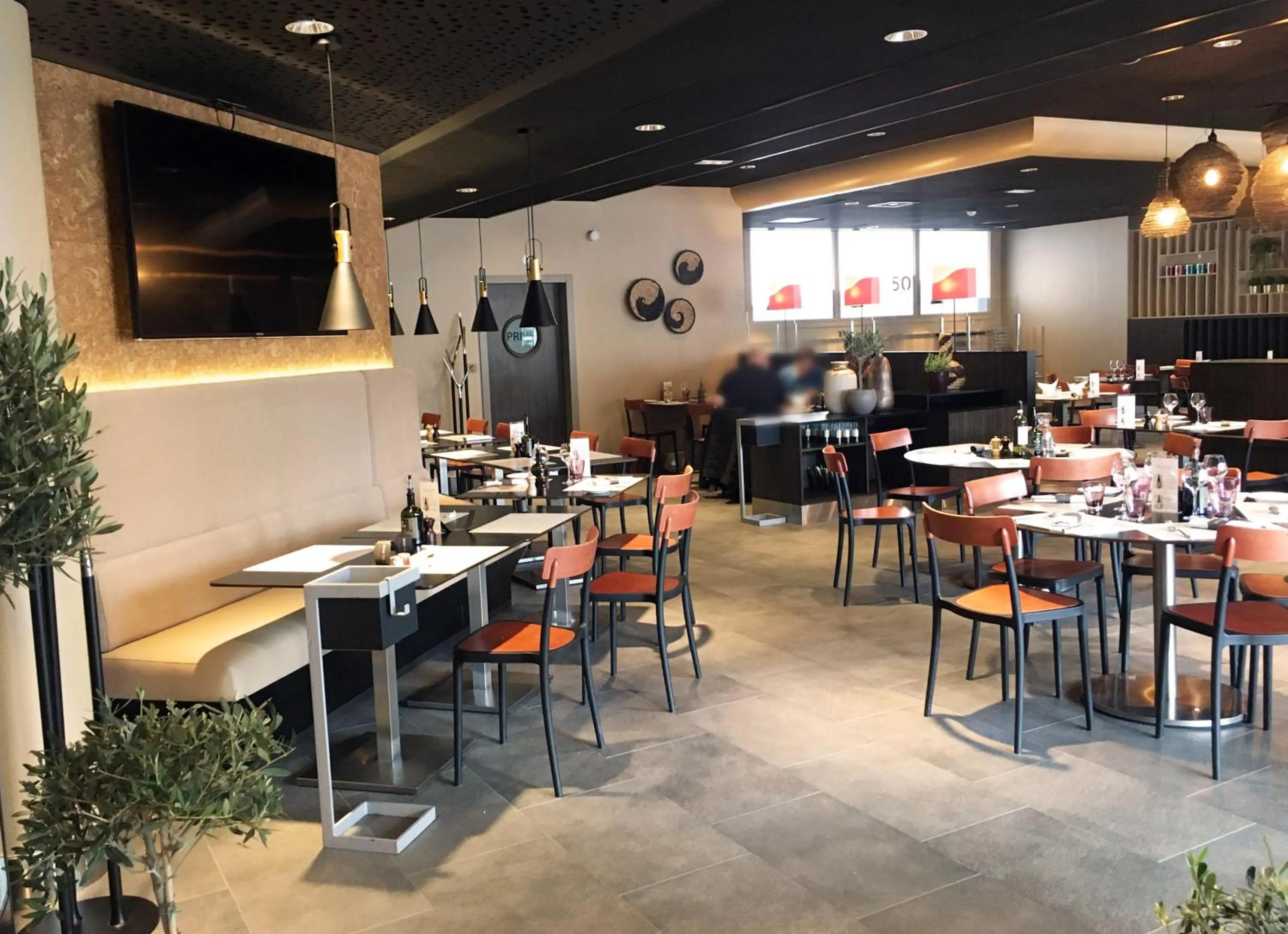 Restaurant/places to eat in Spark by Hilton Lyon Ouest