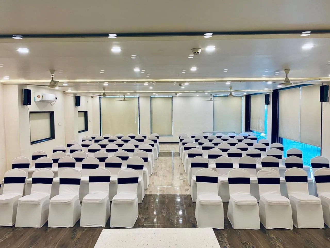 Banquet/Function facilities in The Fern Residency Parbhani