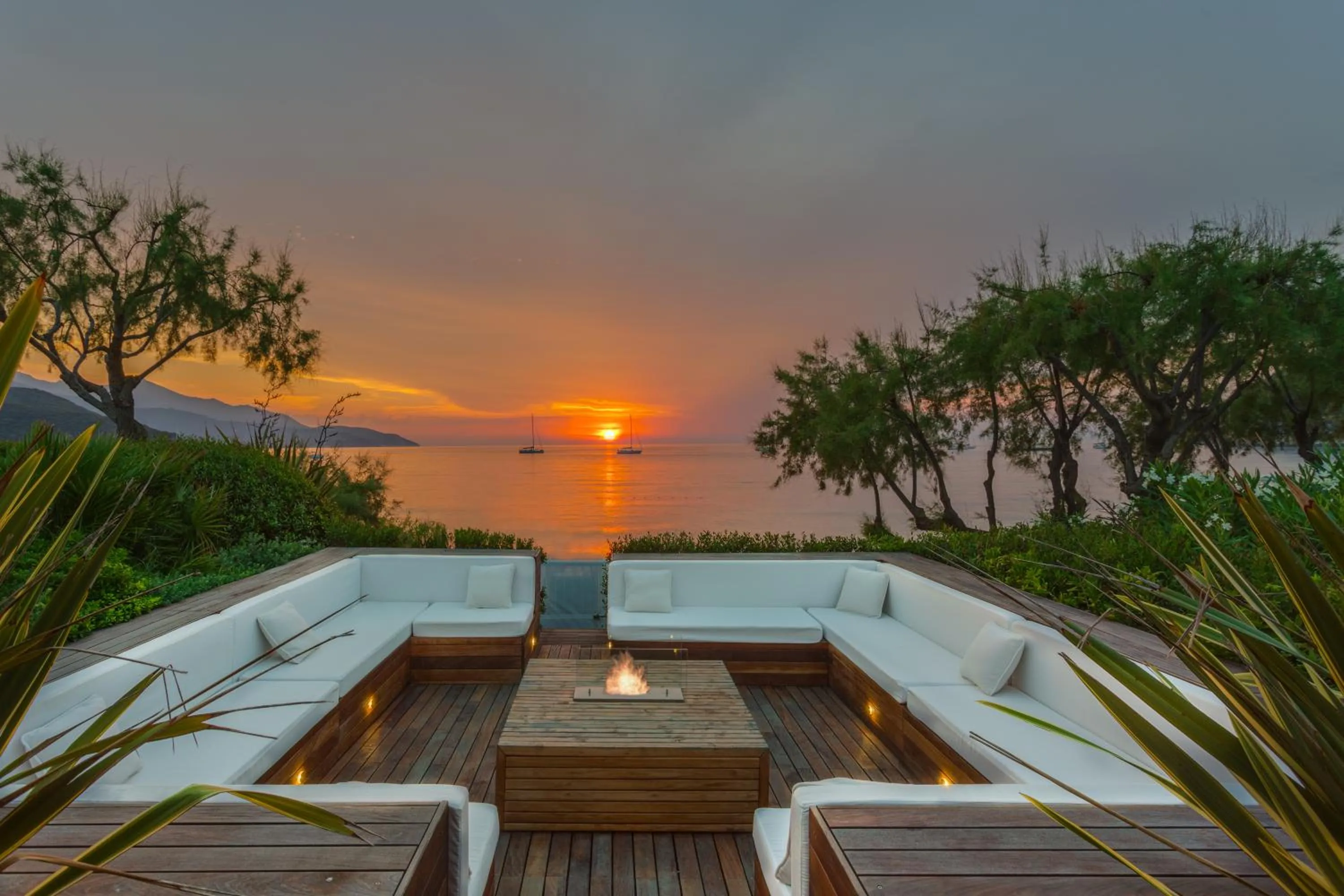 Sunset in Baia Bianca Suites