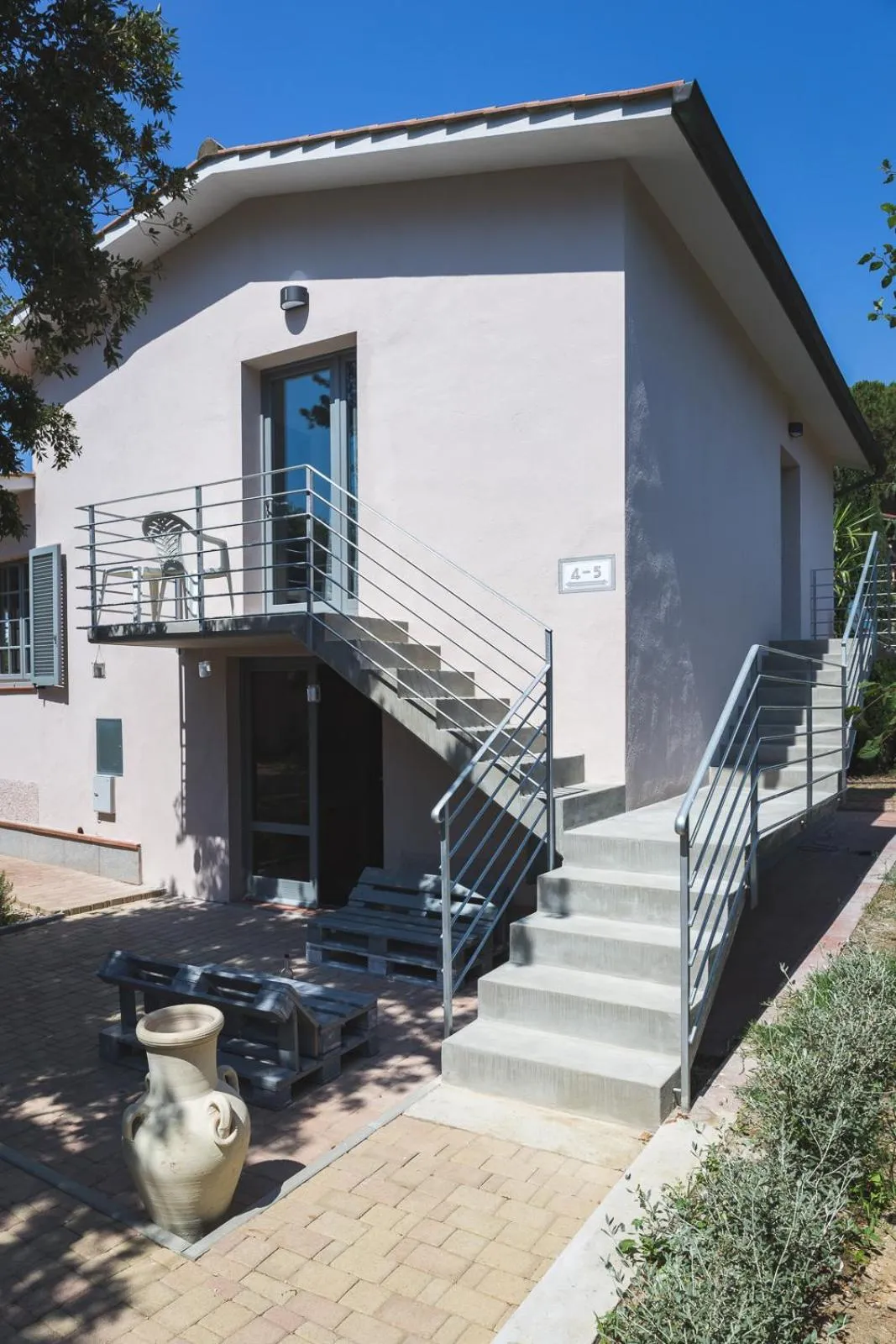 Property building in Hotel Delfino