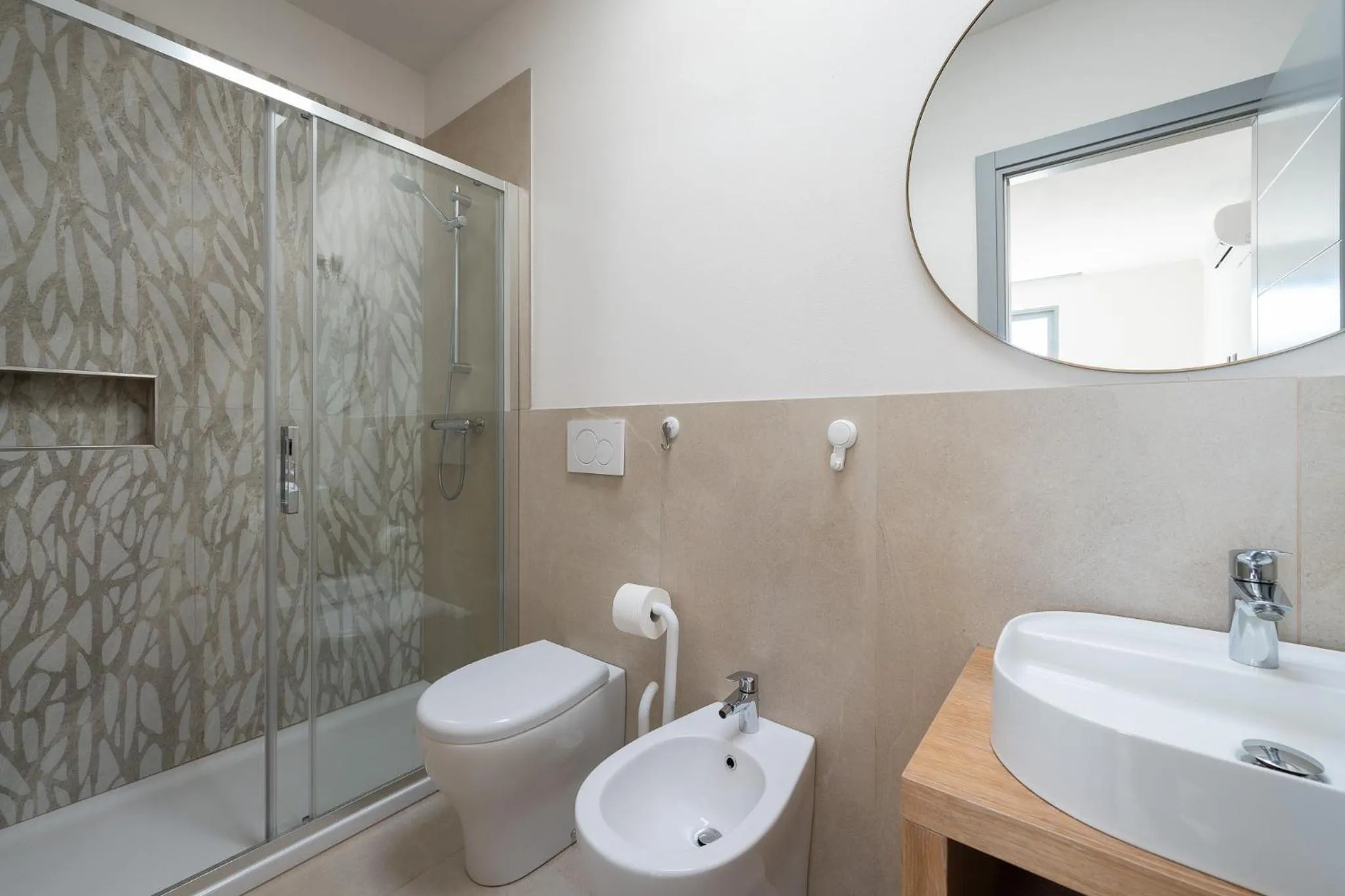 Bathroom in Hotel Delfino