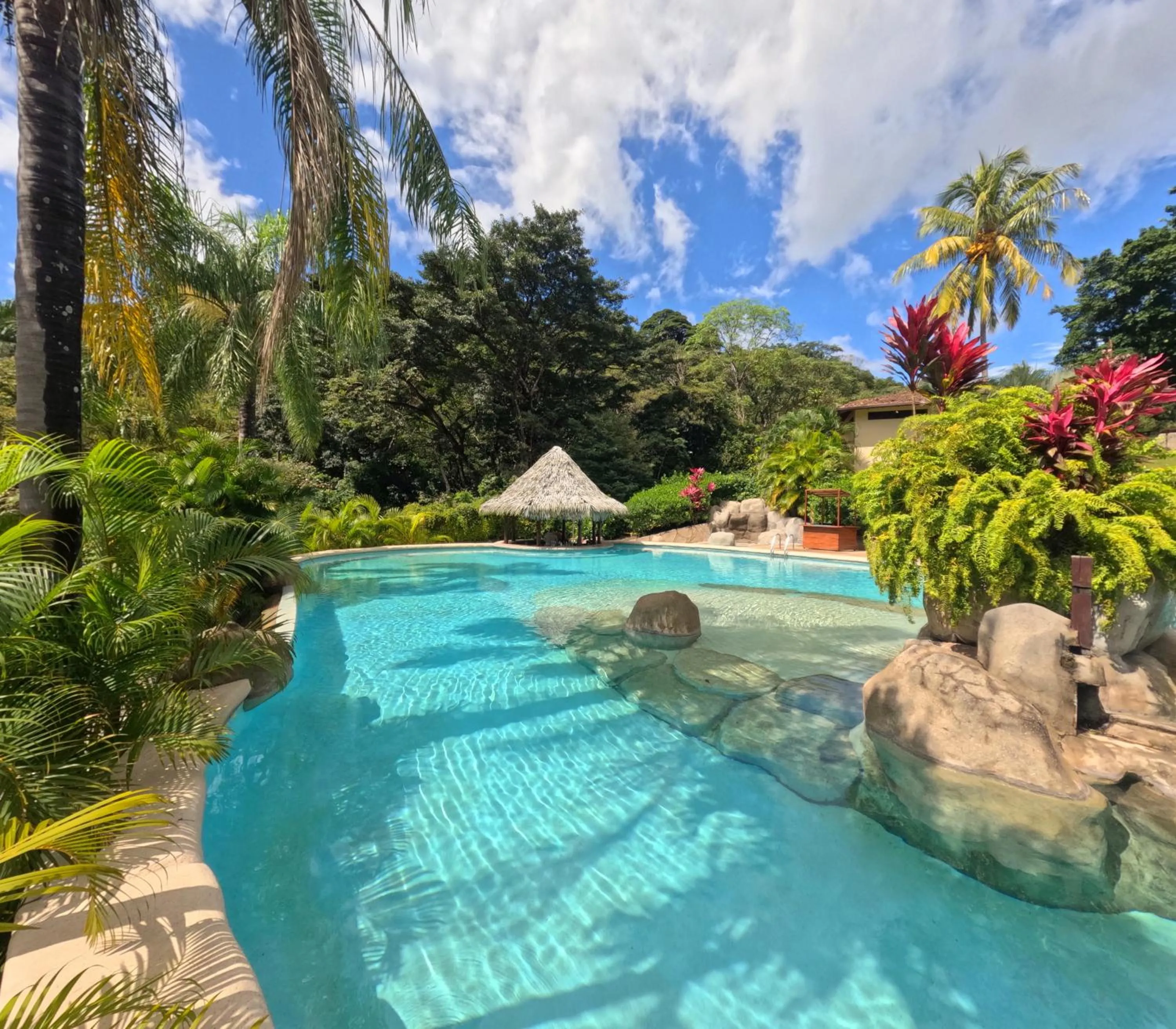 Swimming pool in Borinquen Thermal Resort