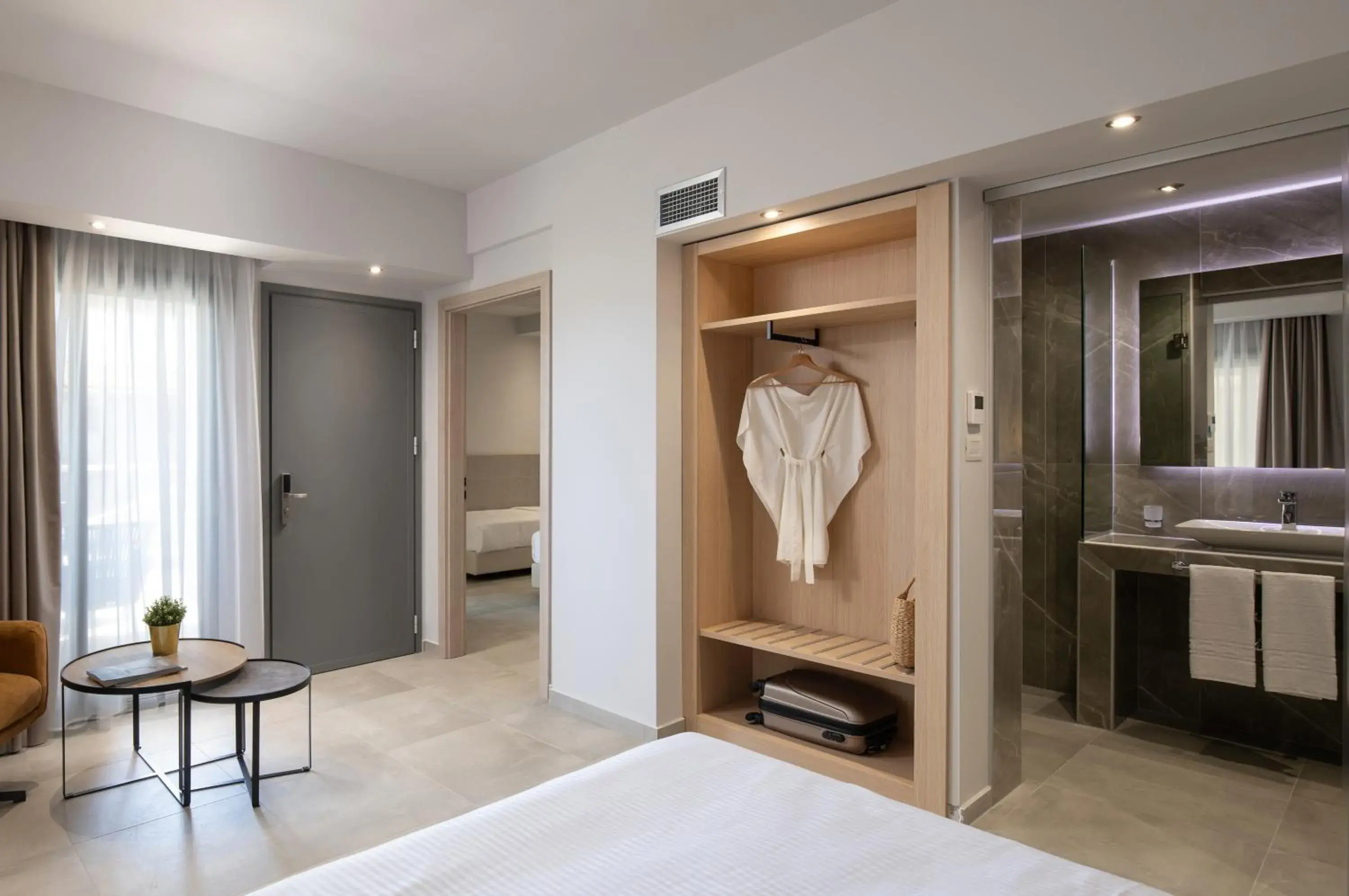 Photo of the whole room in Hotel Simeon Photo of the whole room in Hotel Simeon