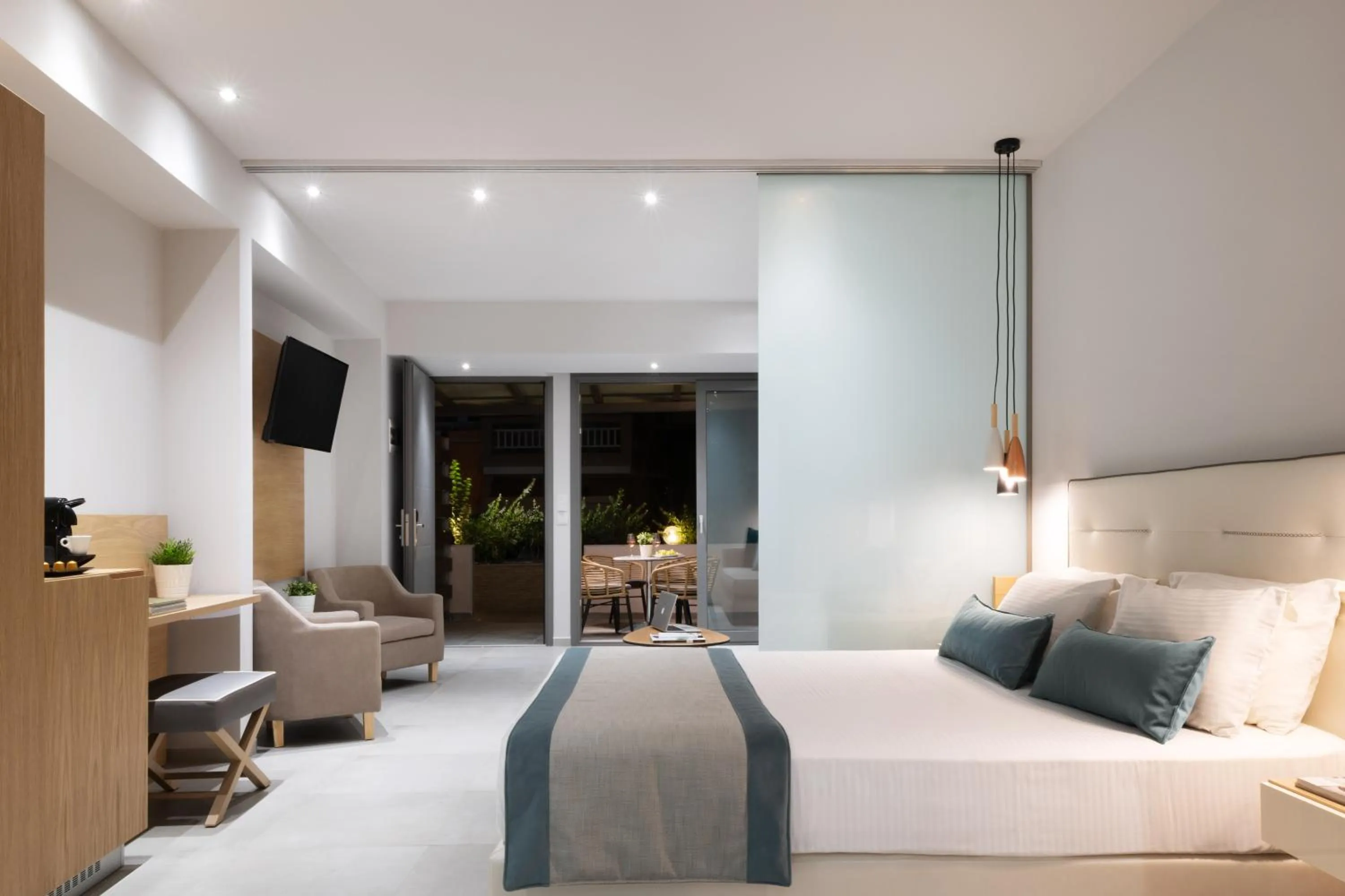 Photo of the whole room in Hotel Simeon