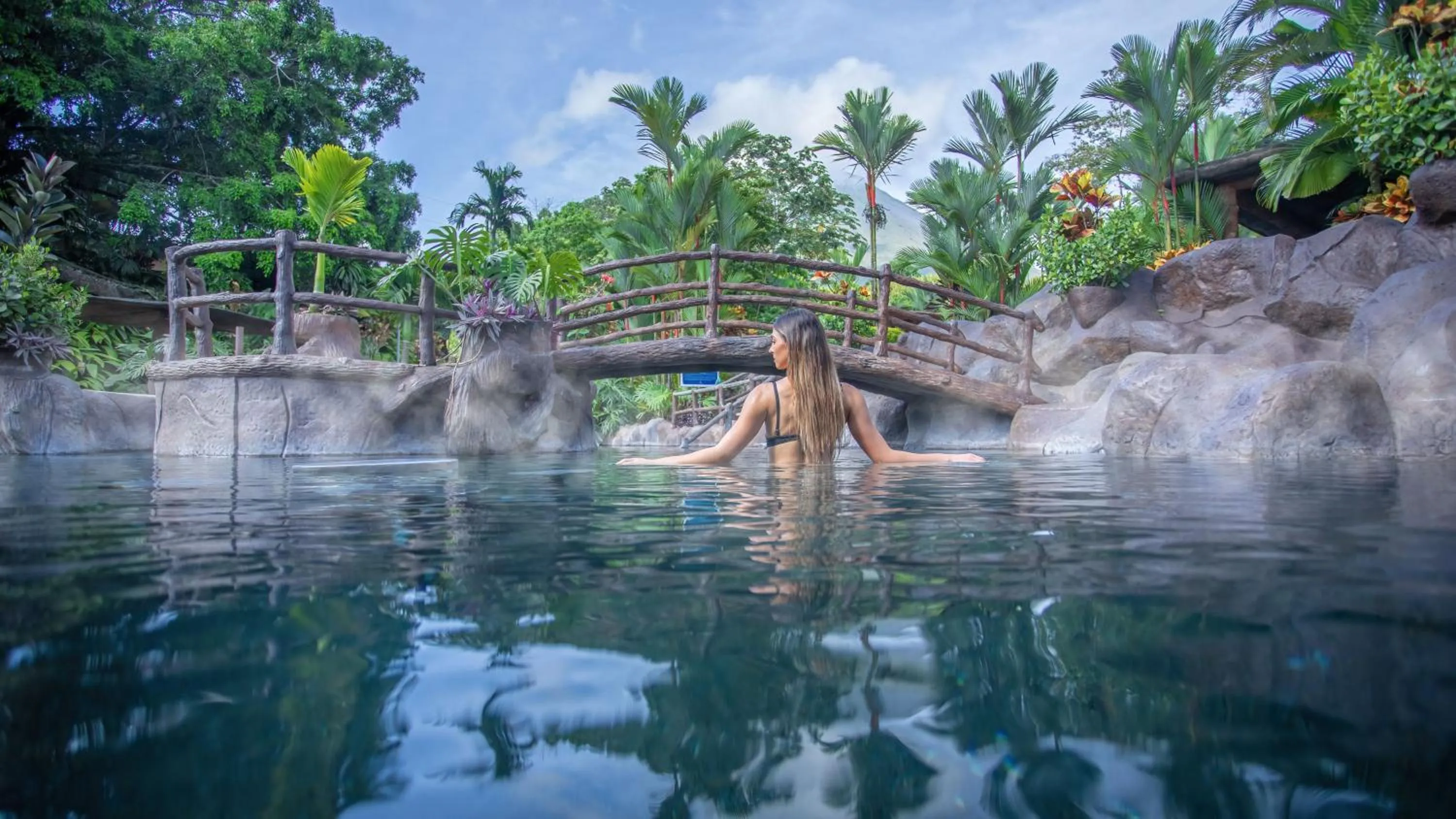 Swimming pool in Hotel Los Lagos Spa & Resort