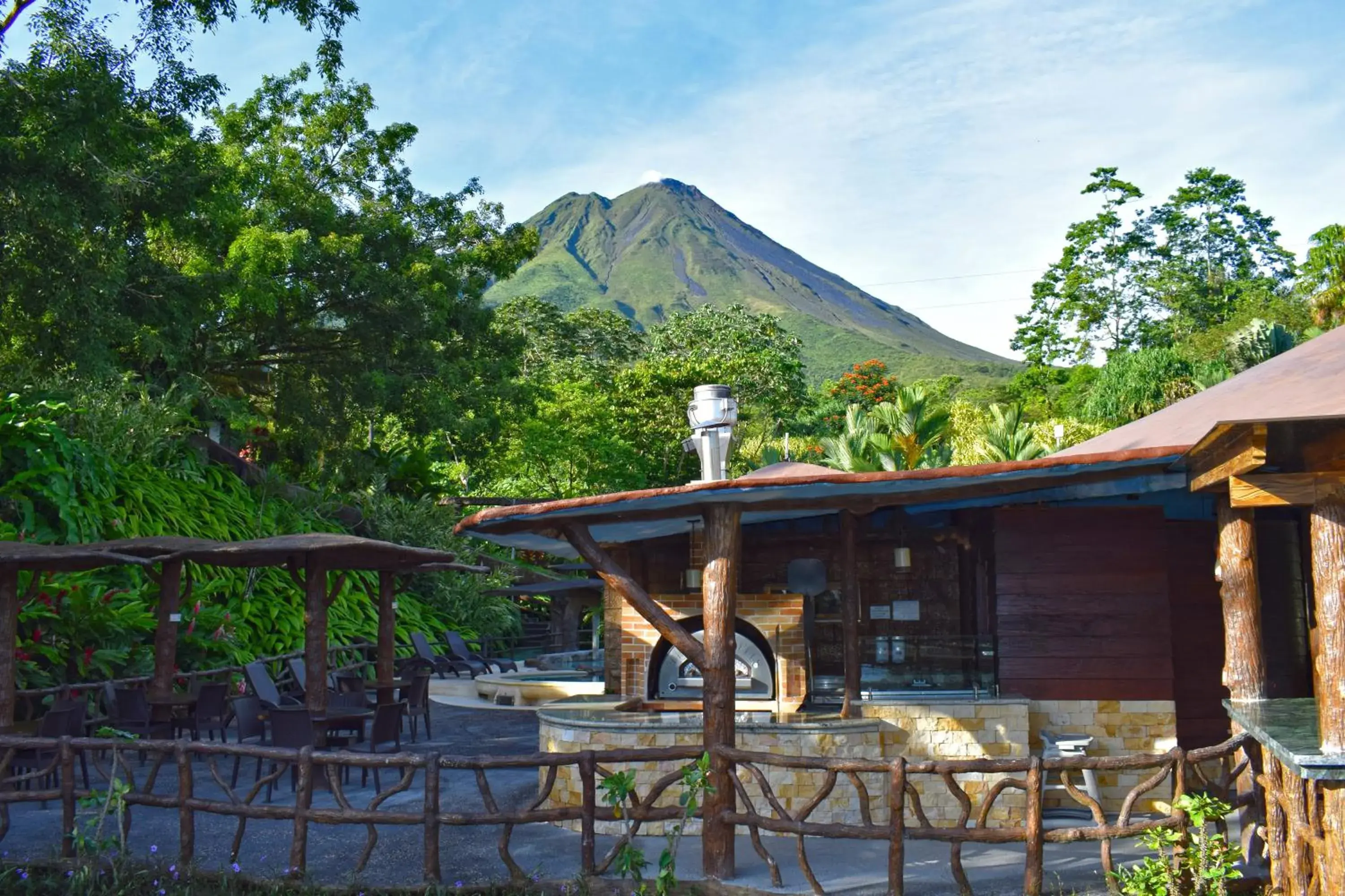 Restaurant/places to eat in Hotel Los Lagos Spa & Resort Restaurant/places to eat in Hotel Los Lagos Spa & Resort