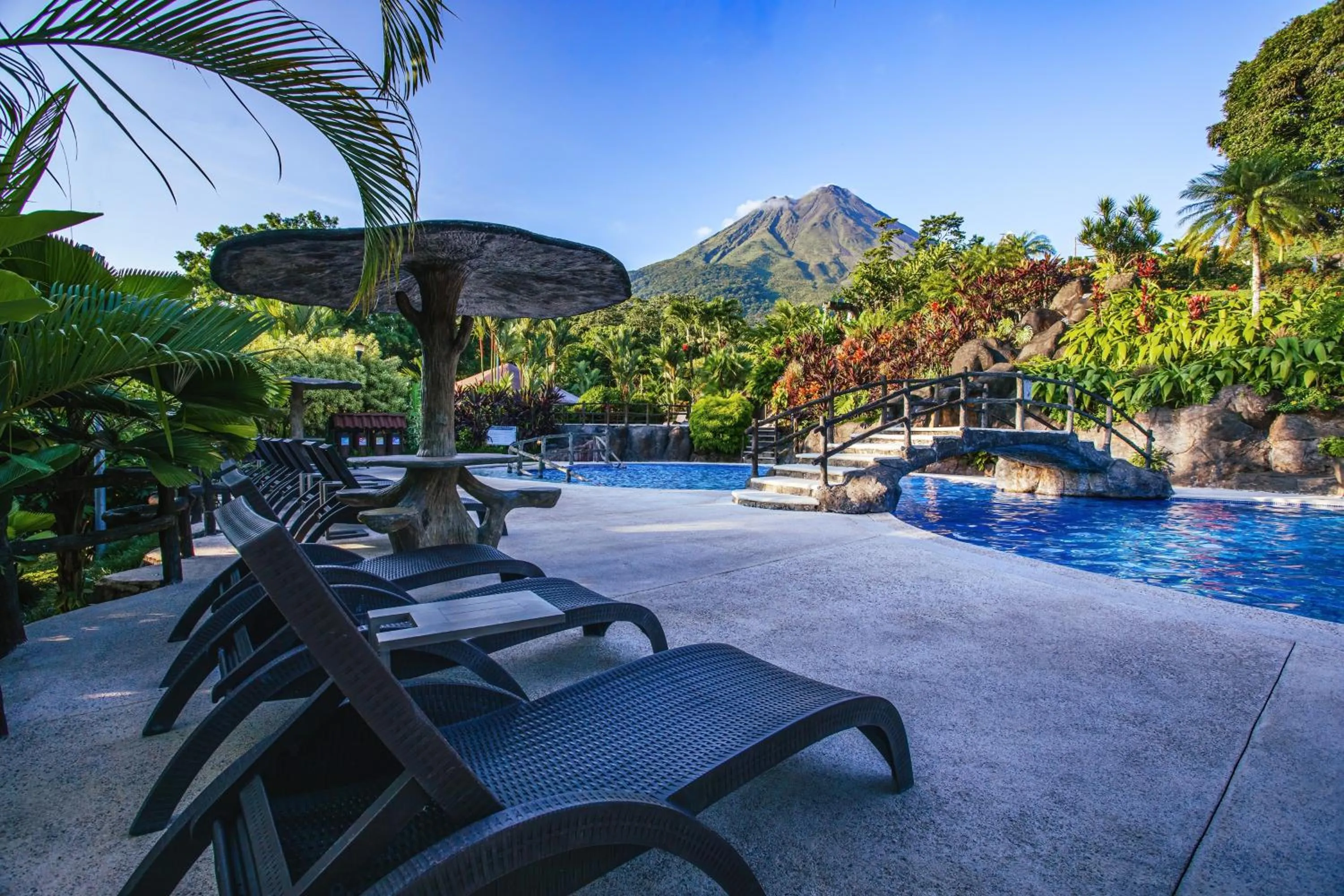 Swimming pool in Hotel Los Lagos Spa & Resort