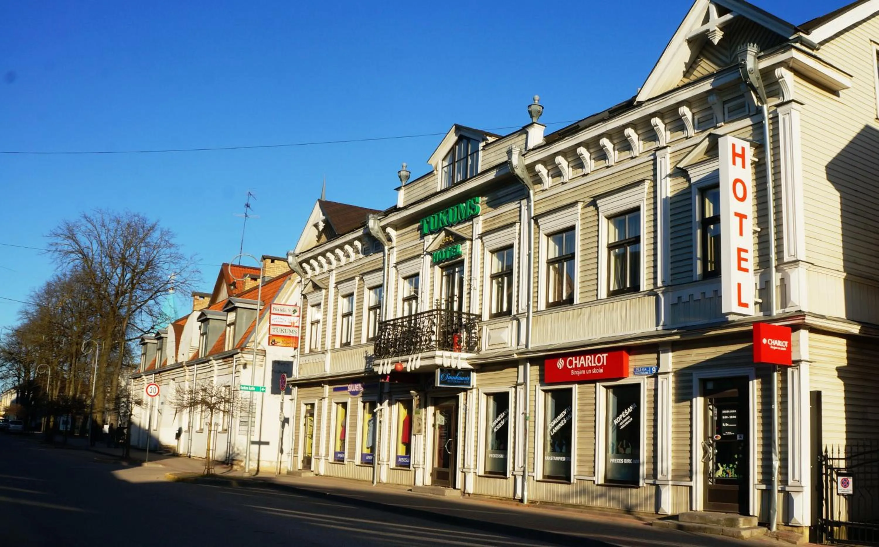 Restaurant/places to eat in Hotel Tukums