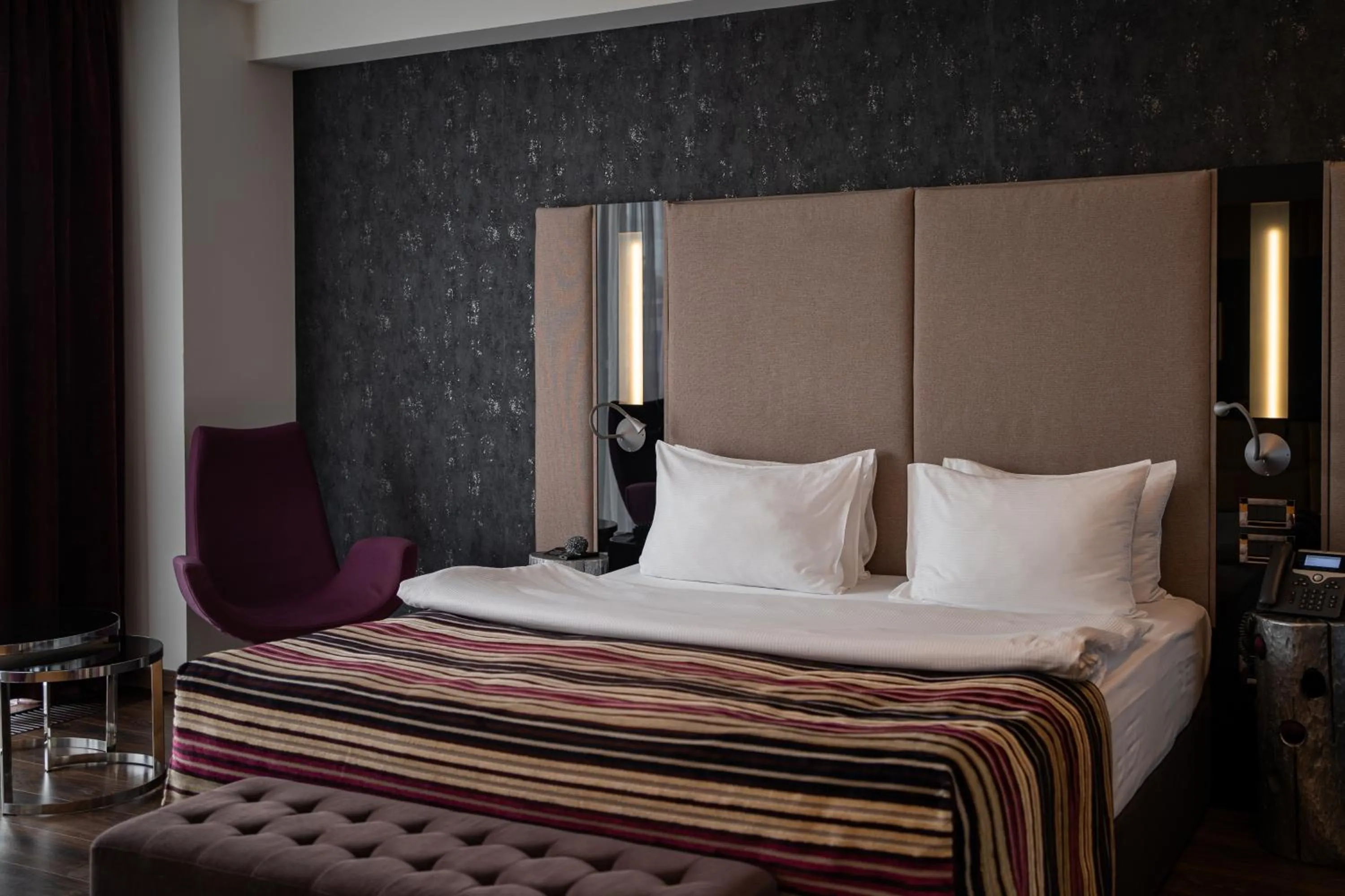 Bed in 11 Mirrors Design Hotel