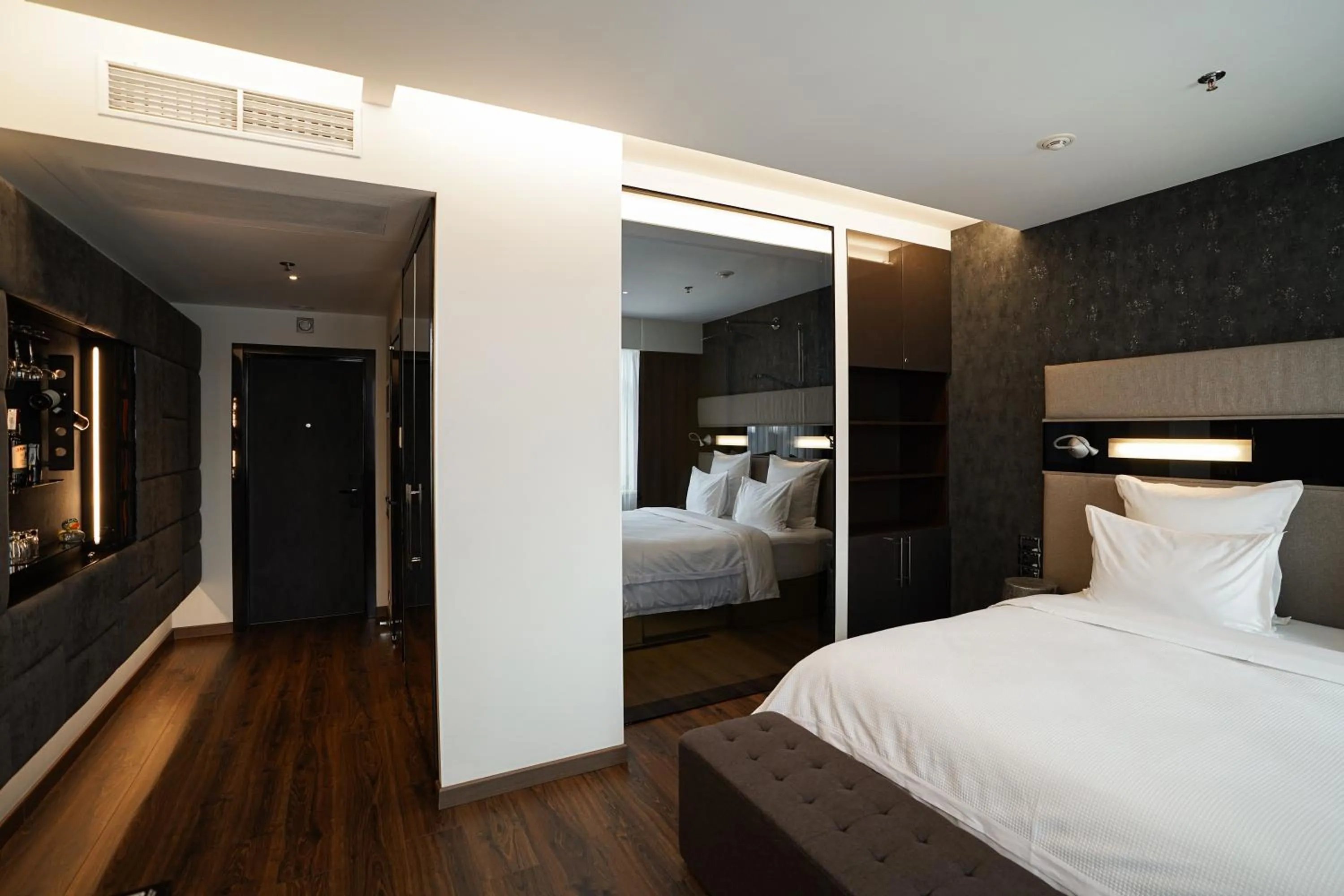 Bed in 11 Mirrors Design Hotel