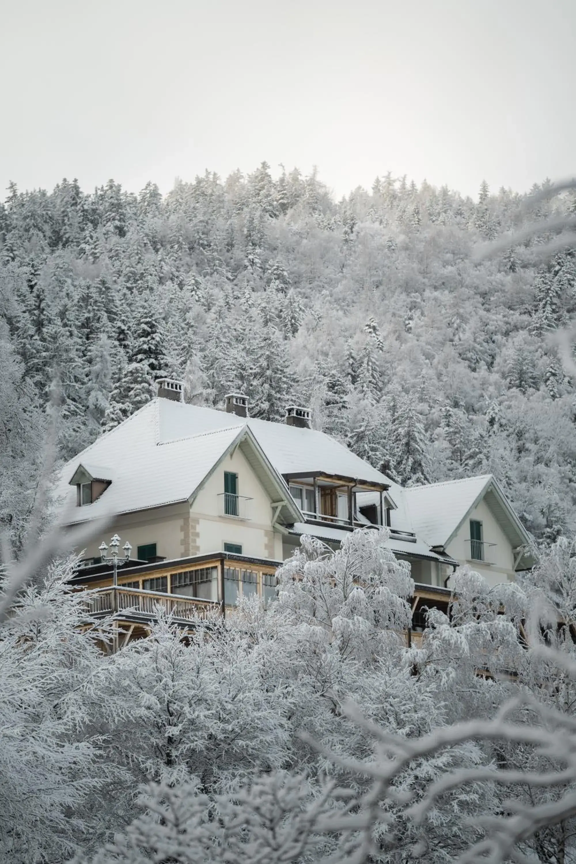 Property building in Gasthof Kohlern 1130 m Property building in Gasthof Kohlern 1130 m