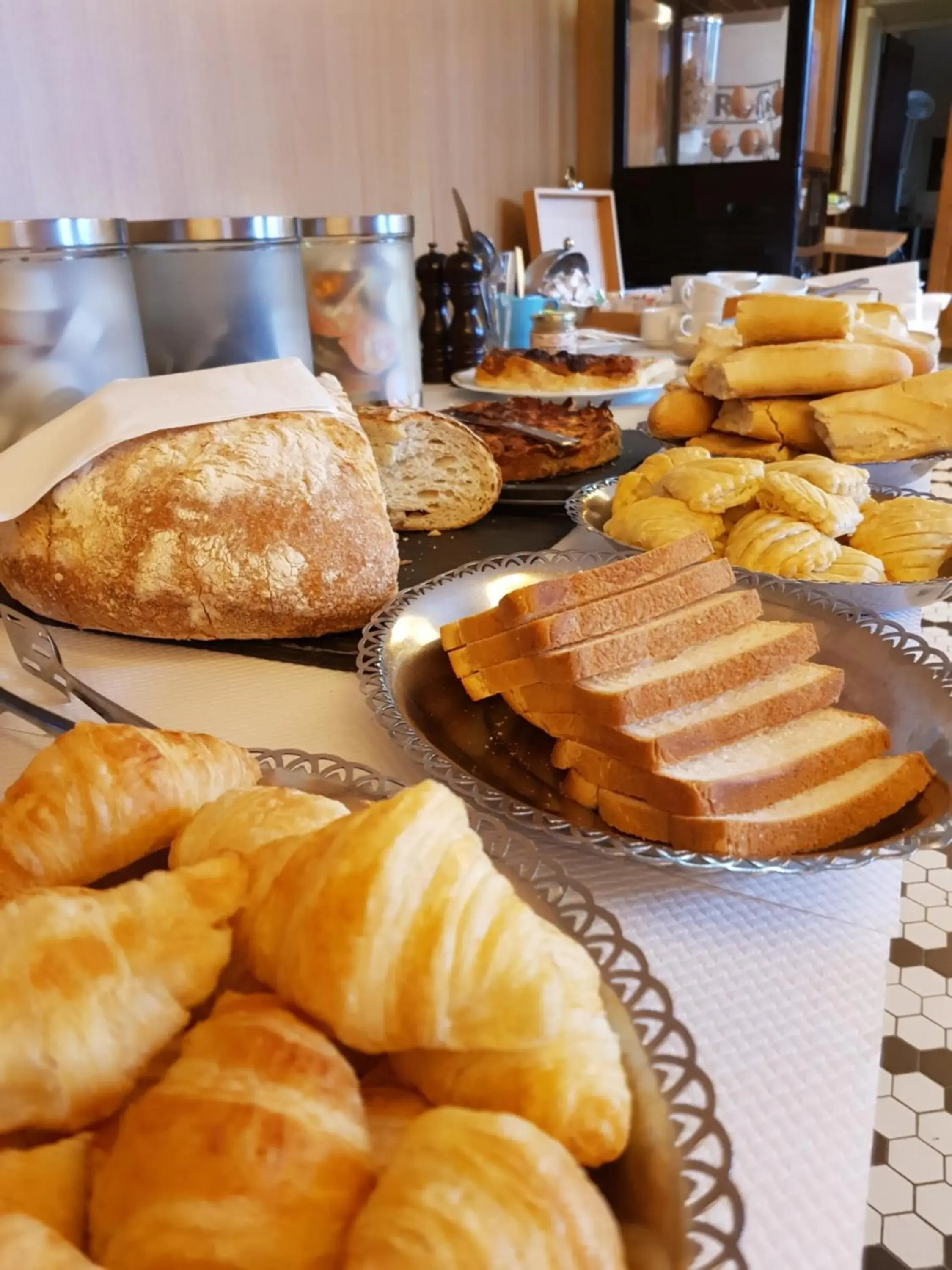 LOGIS - Château de la Motte - Hôtel & Restaurant LOGIS - Château de la Motte - Hôtel & Restaurant