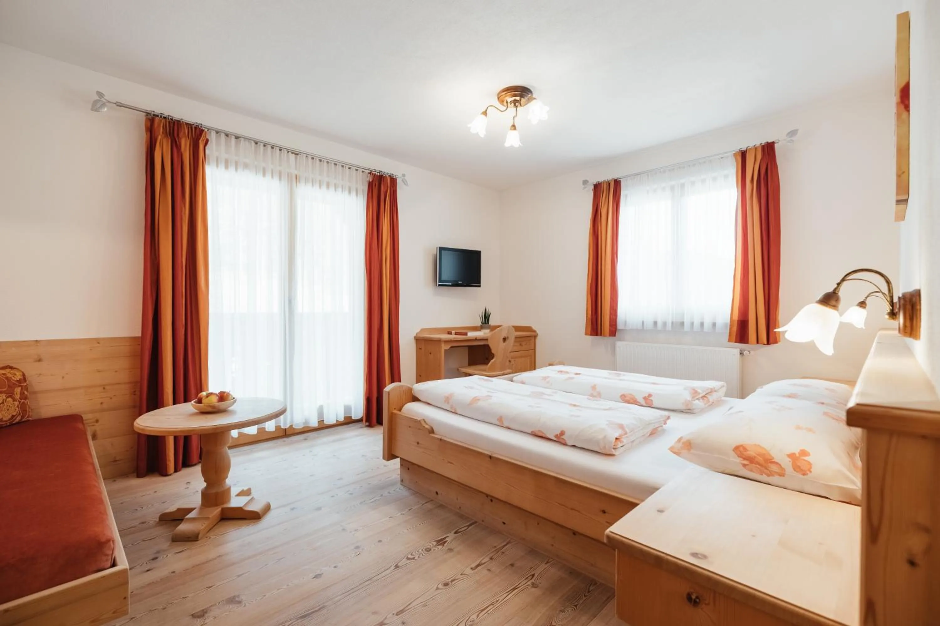 Bed in Garni Ciasa Urban