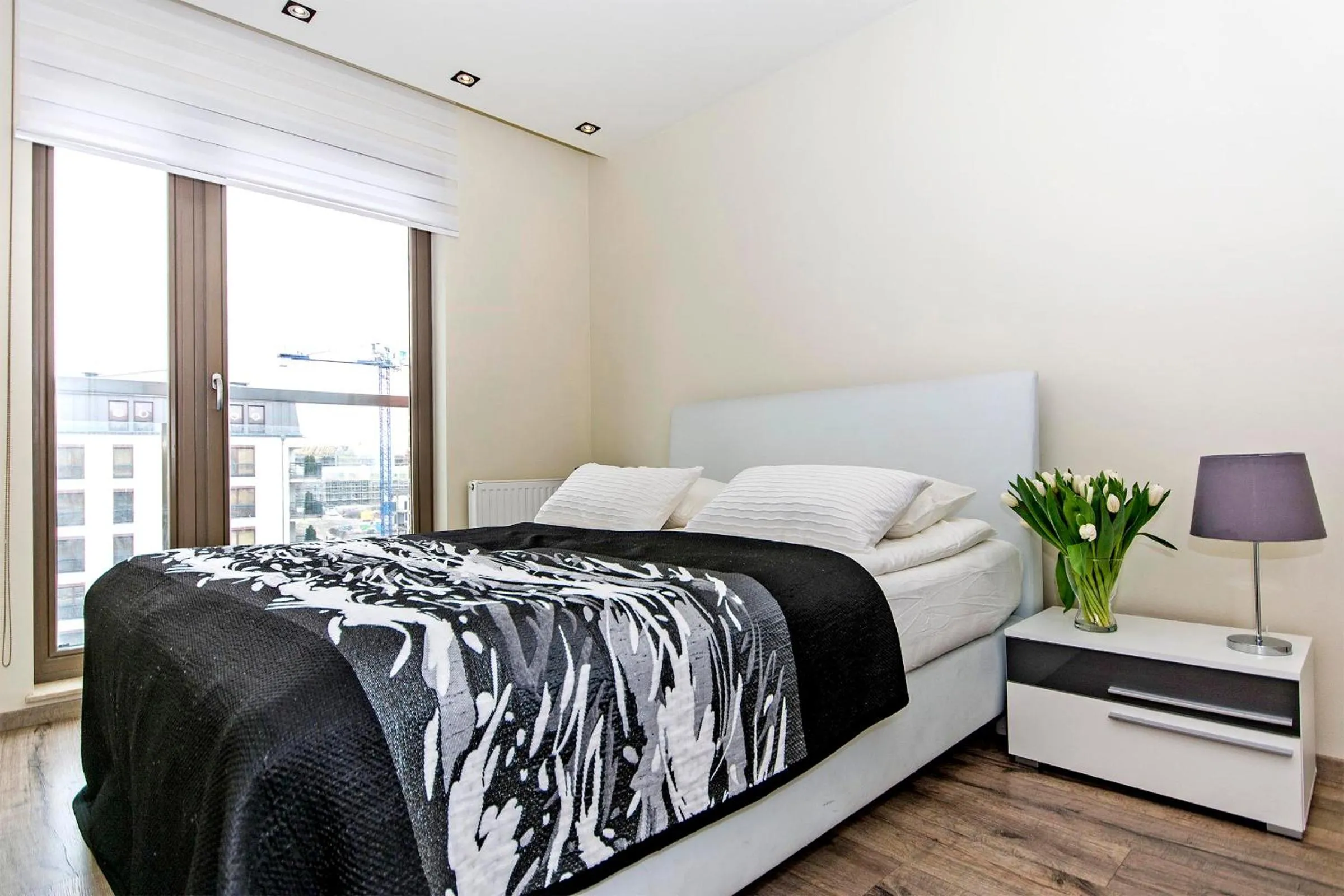 Bed in Dom & House – Old Town Waterlane