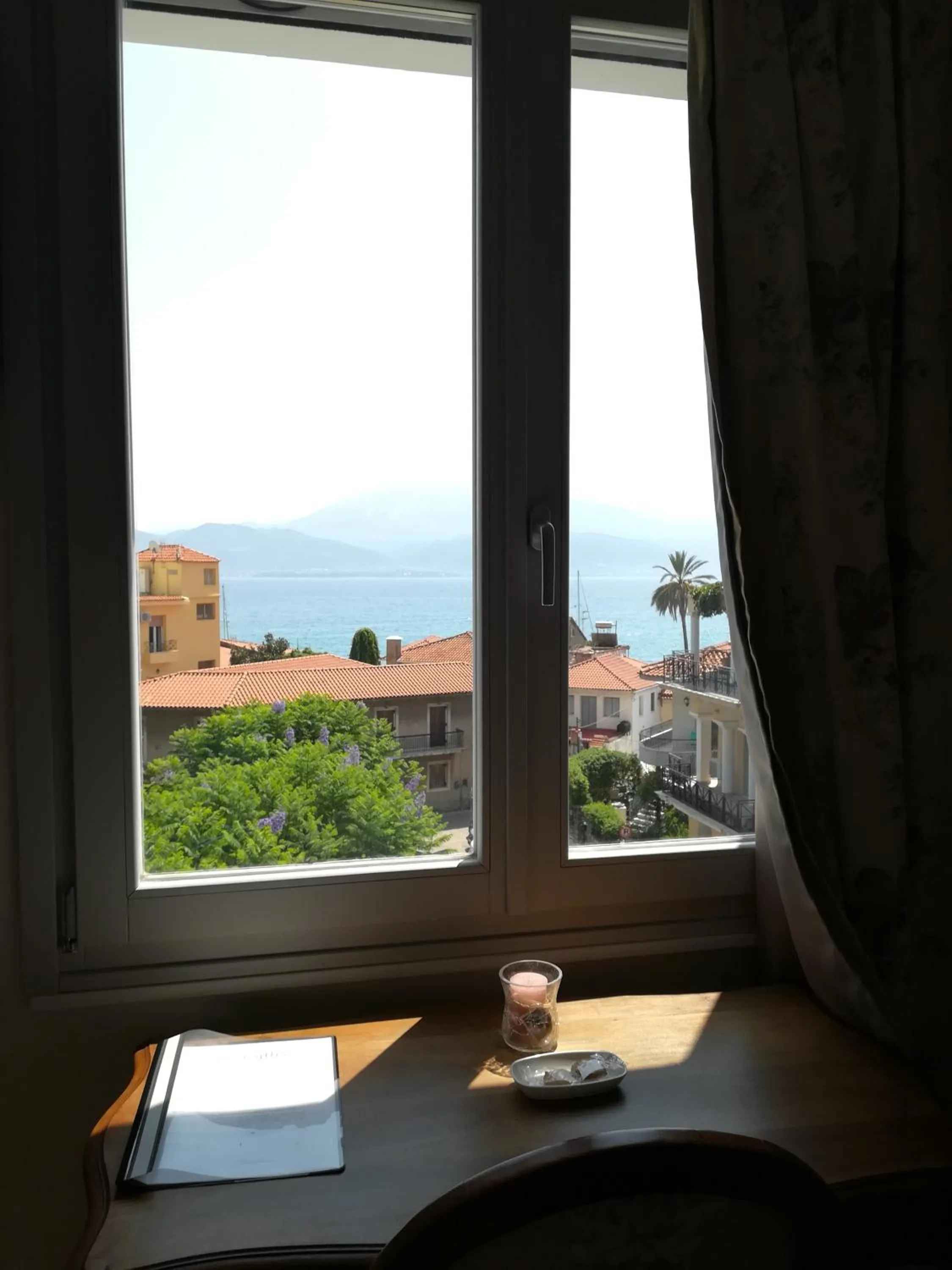 Bedroom in Amaryllis