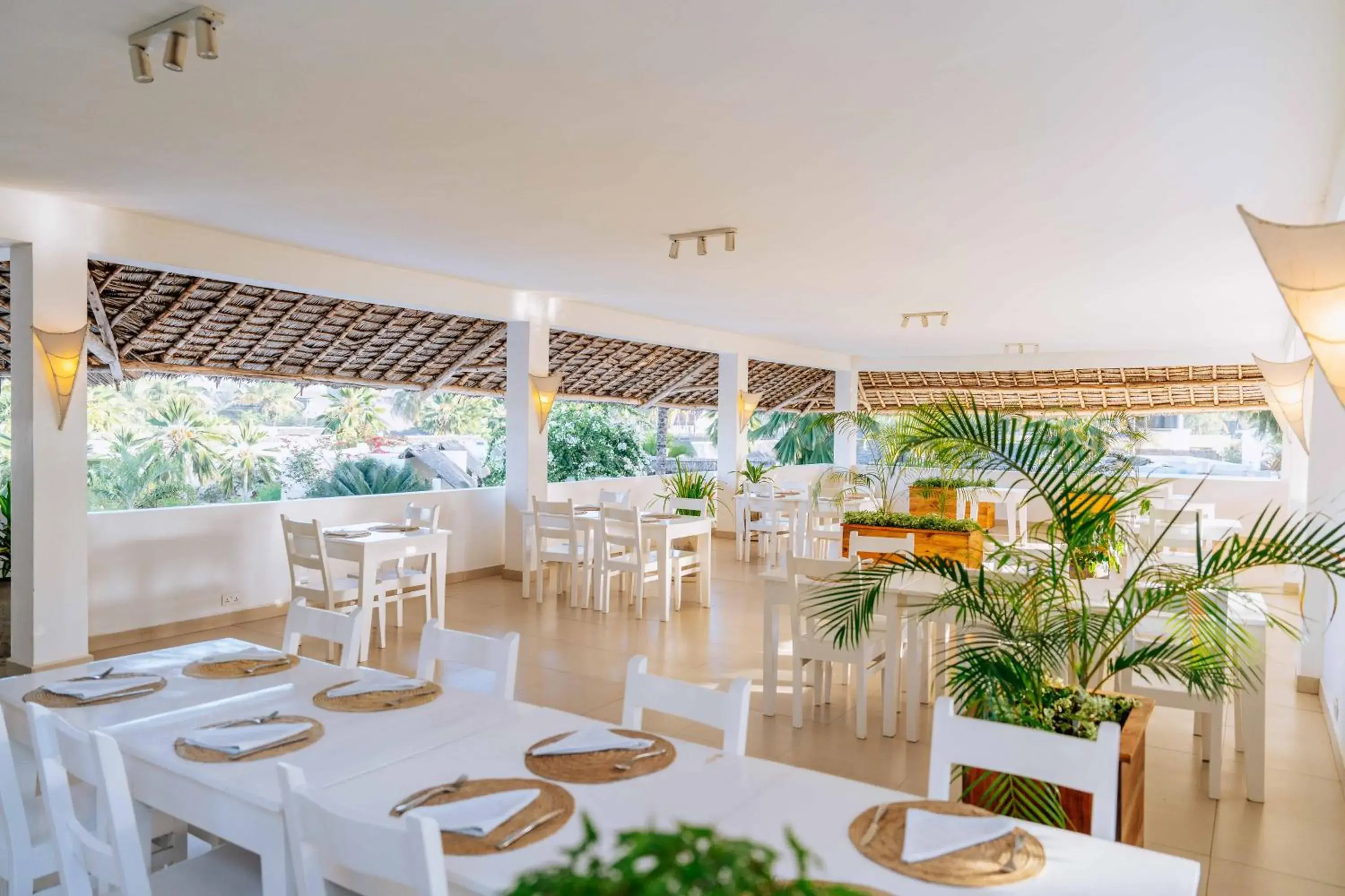 Restaurant/places to eat in Dhow Inn Boutique Hotel Restaurant/places to eat in Dhow Inn Boutique Hotel